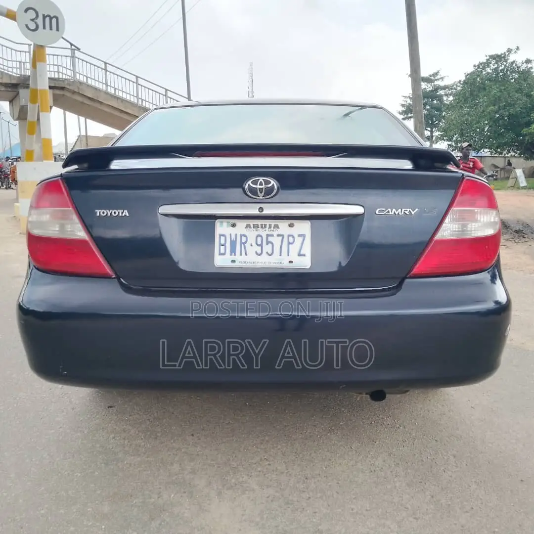 Toyota Camry 2005 Black