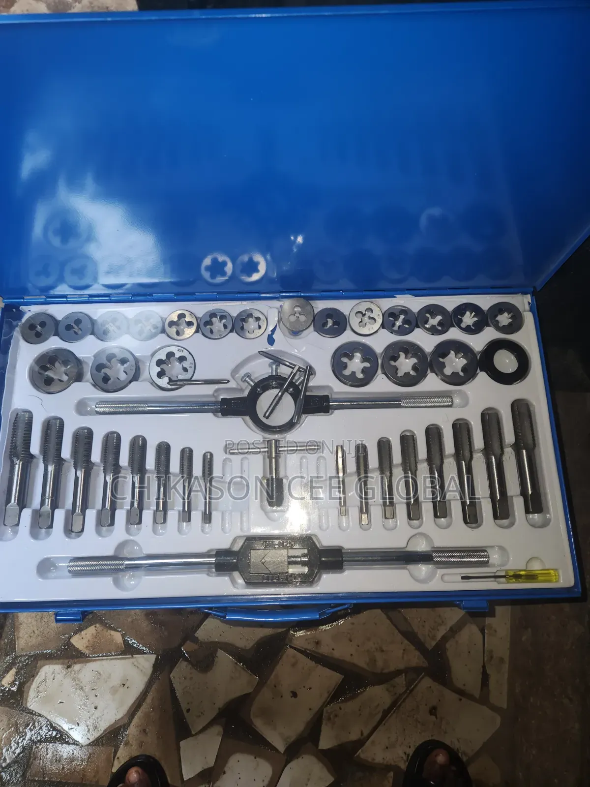 45 Pecs of Metric Tap and Die Set