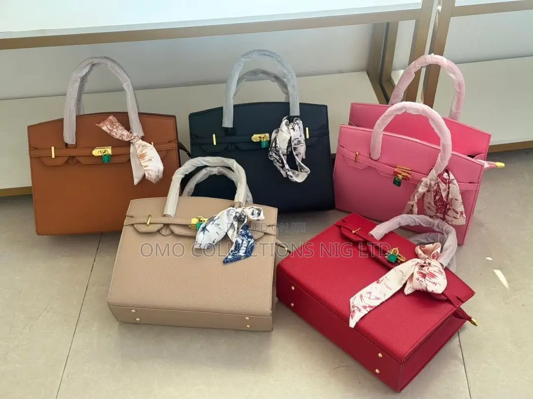 Elegant Women’s Leather Top Handle Designer Handbag–Luxury Fashion Bag