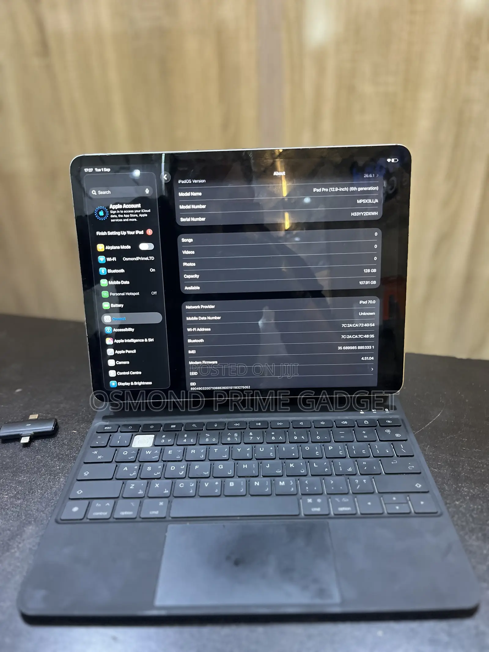 Apple iPad Pro 12.9 (2022) 128 GB Black