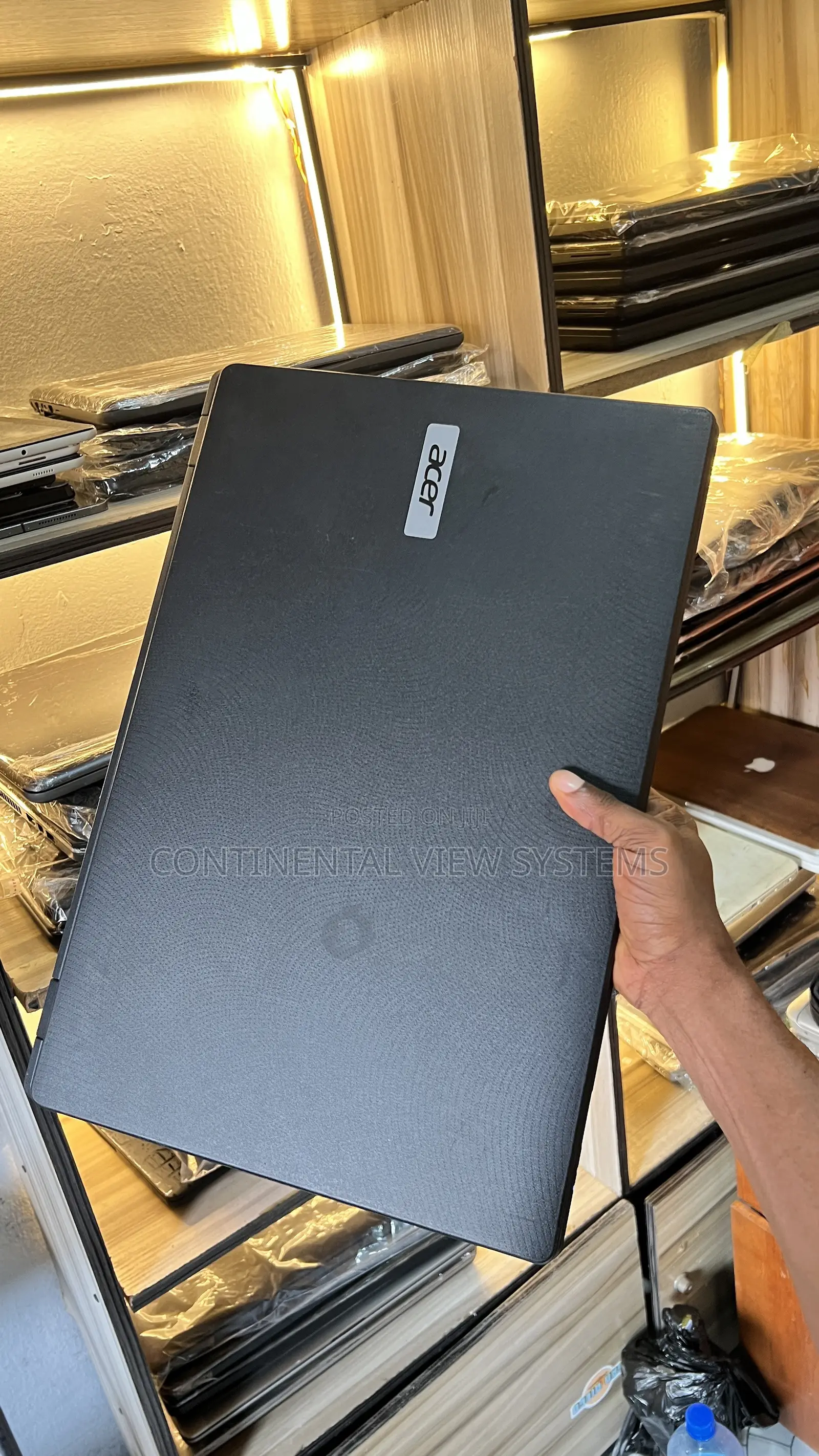 Laptop Acer Aspire ES1-711 4GB Intel Pentium HDD 160GB