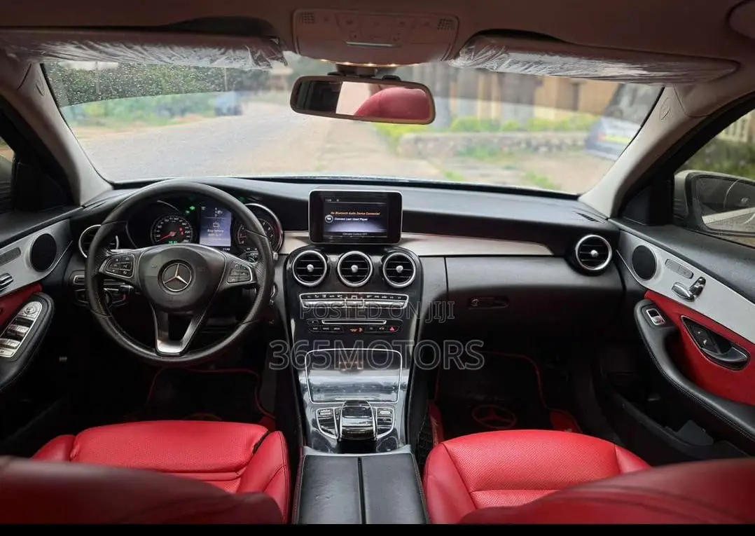 Mercedes-Benz C300 2015 Silver
