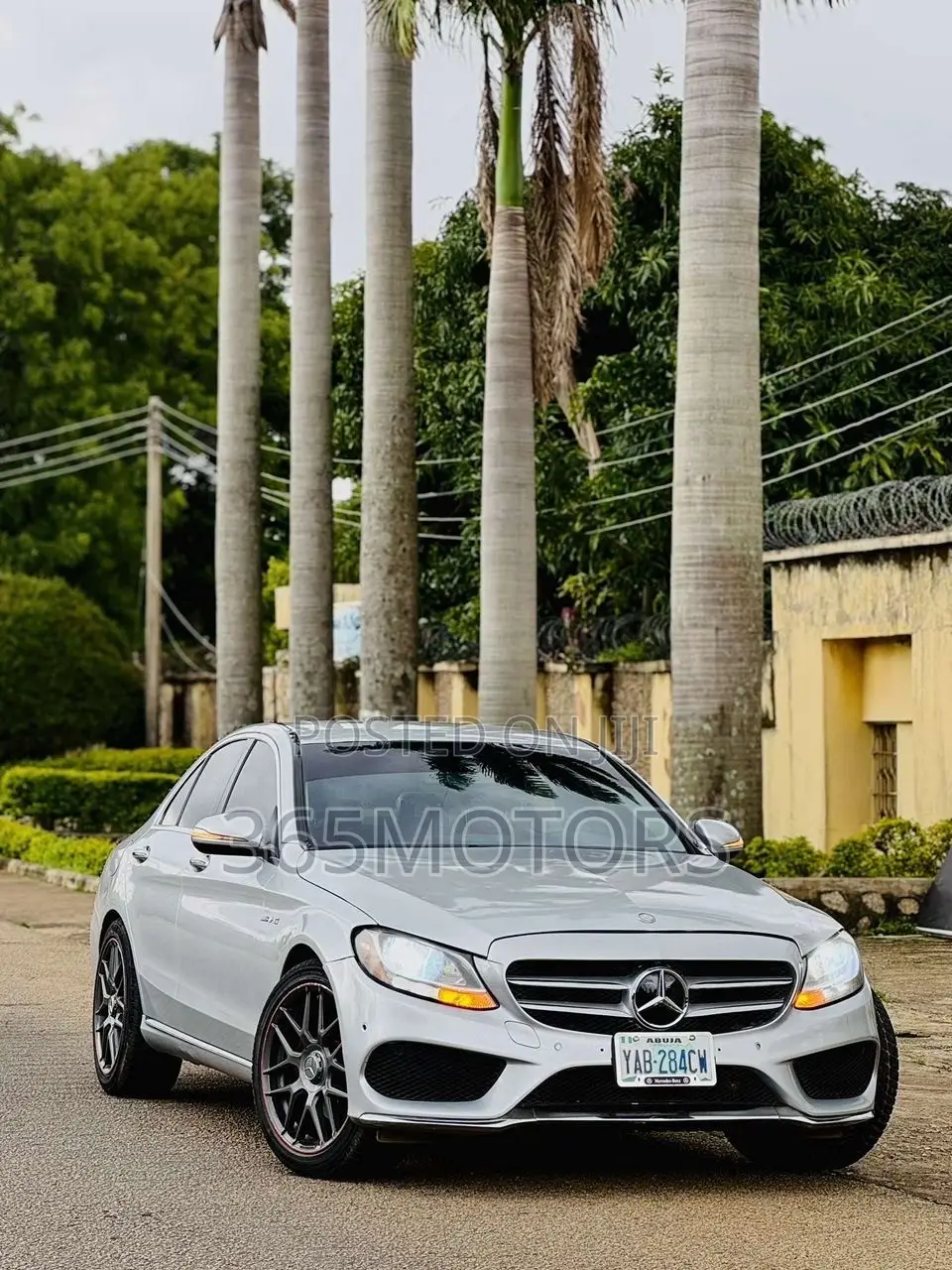 Mercedes-Benz C300 2015 Silver