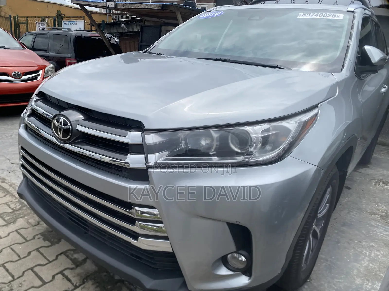 Toyota Highlander XLE 2019 Gray