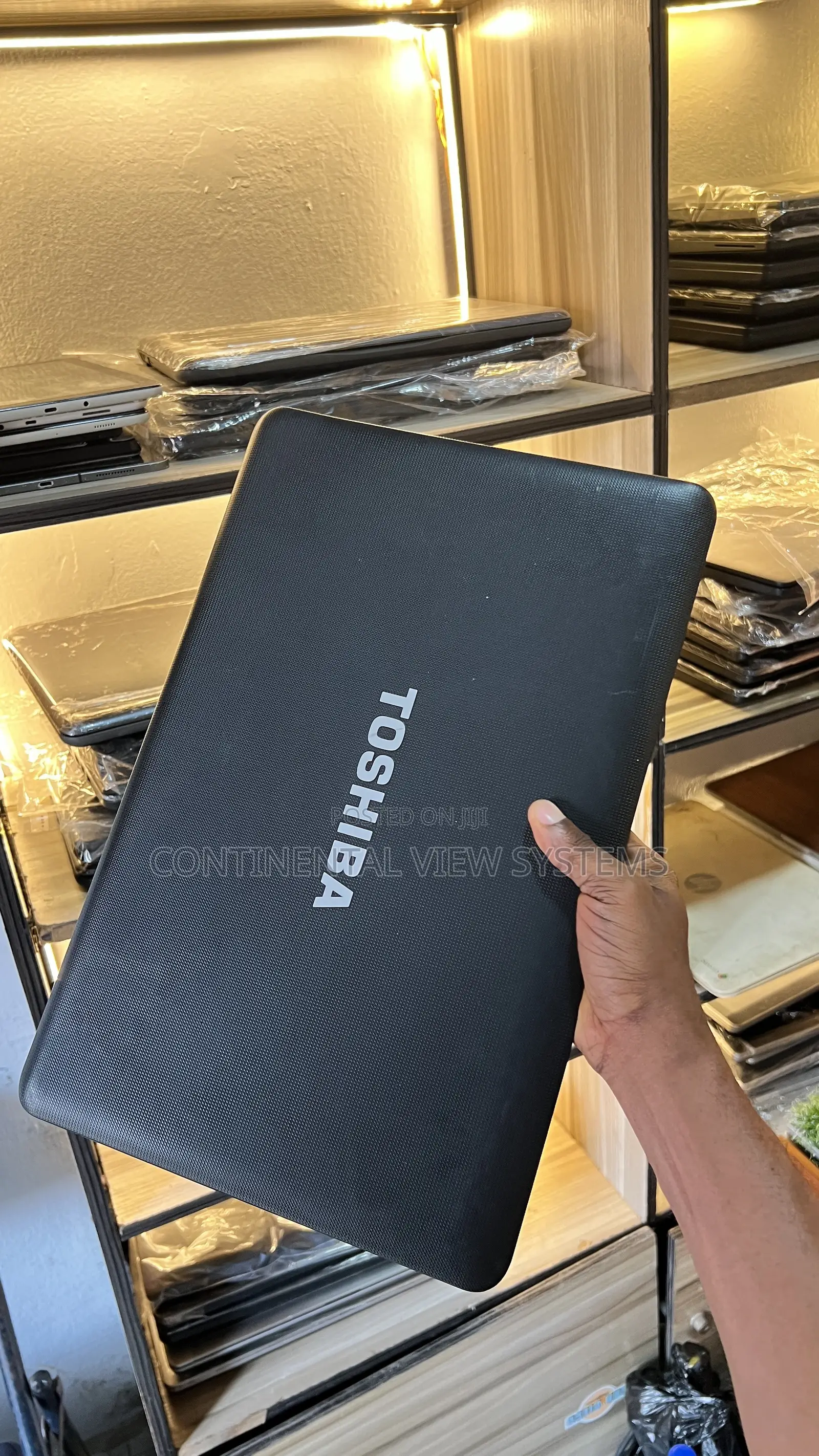 Laptop Toshiba Satellite C655 4GB Intel Celeron HDD 160GB