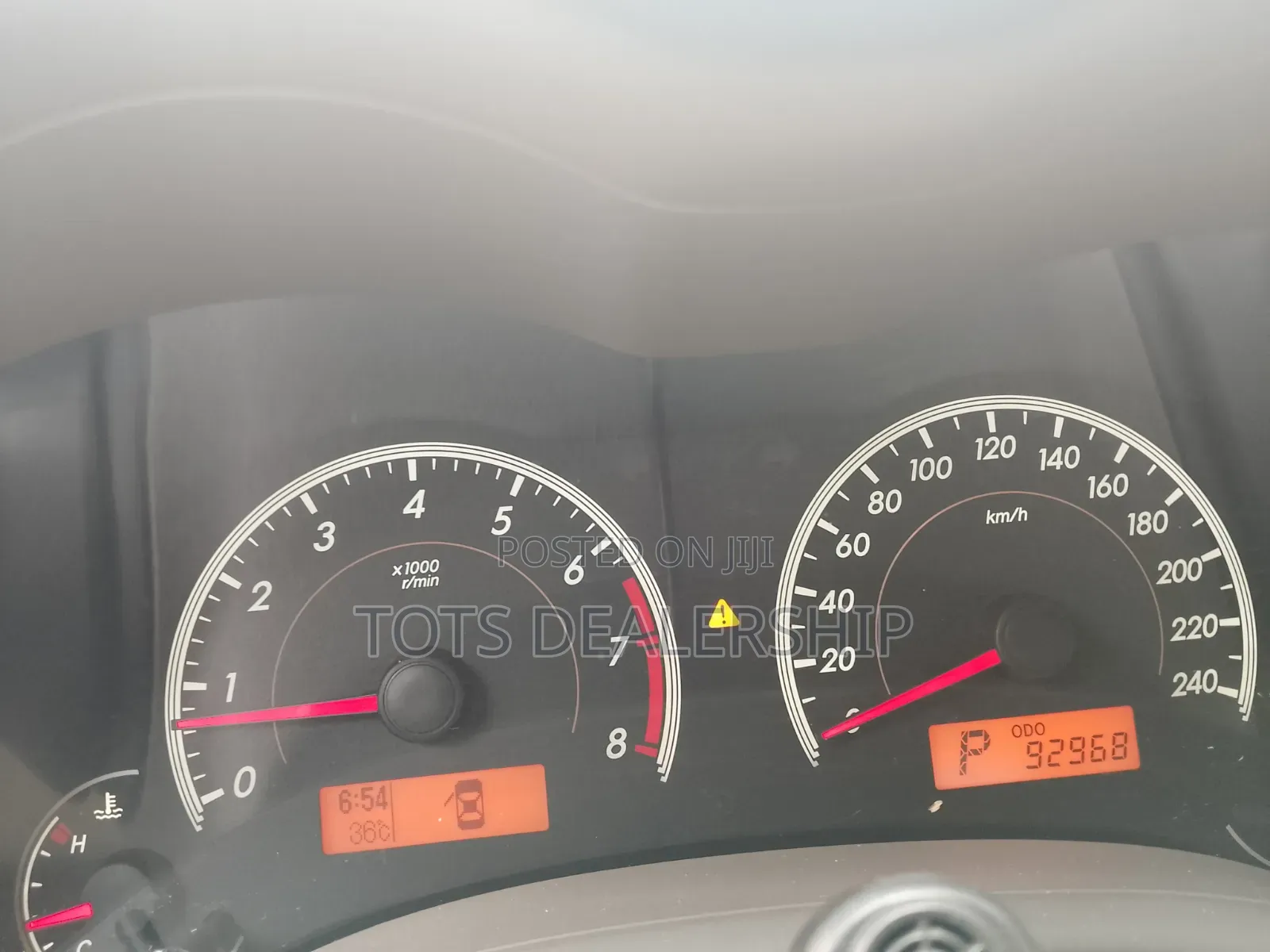 Toyota Corolla LE 4dr Sedan (1.8L 4cyl 4A) 2010 Silver