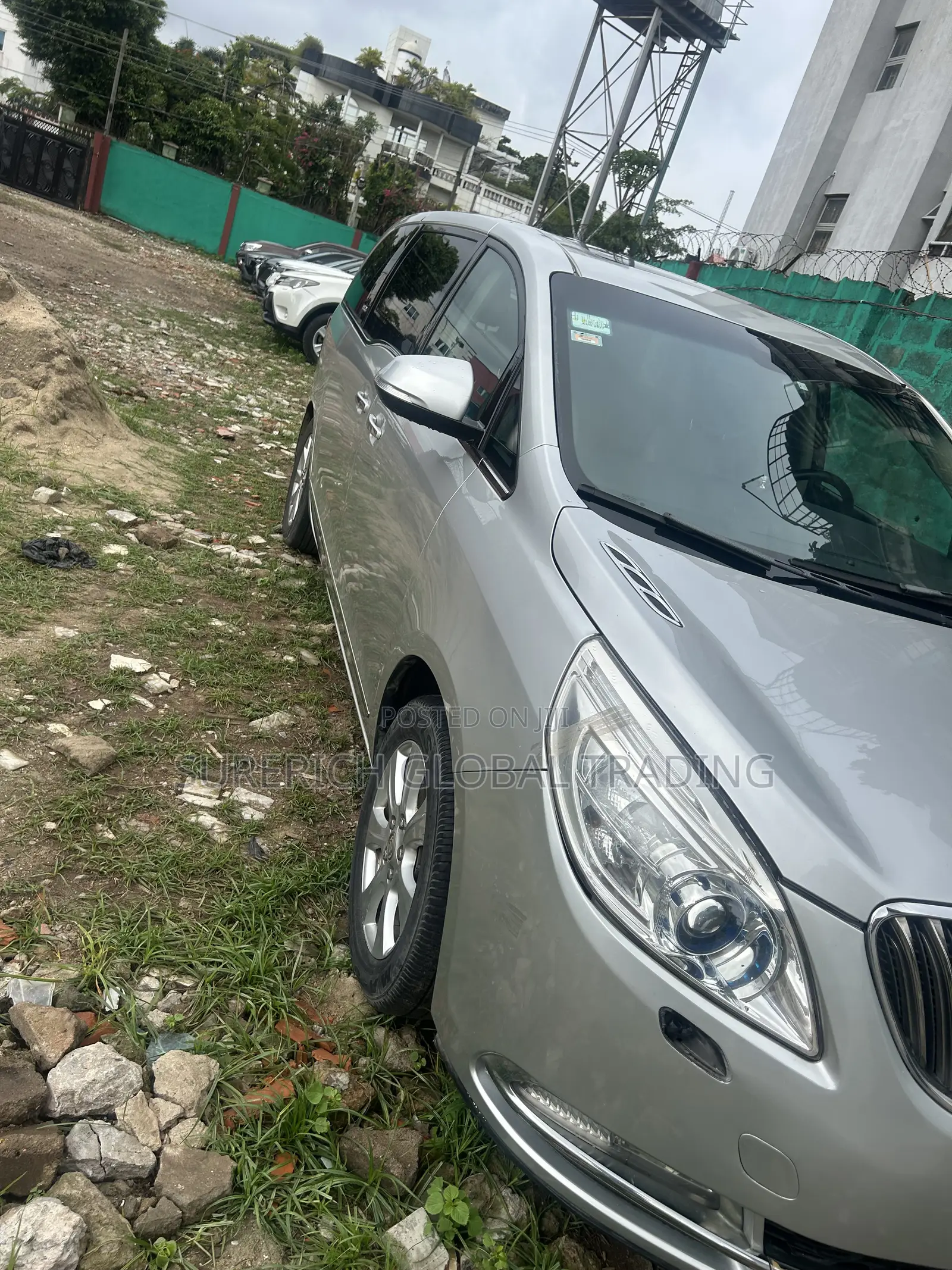 Buick GL8 2014 Silver