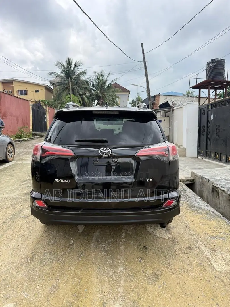 Toyota RAV4 LE AWD (2.5L 4cyl 6A) 2016 Black