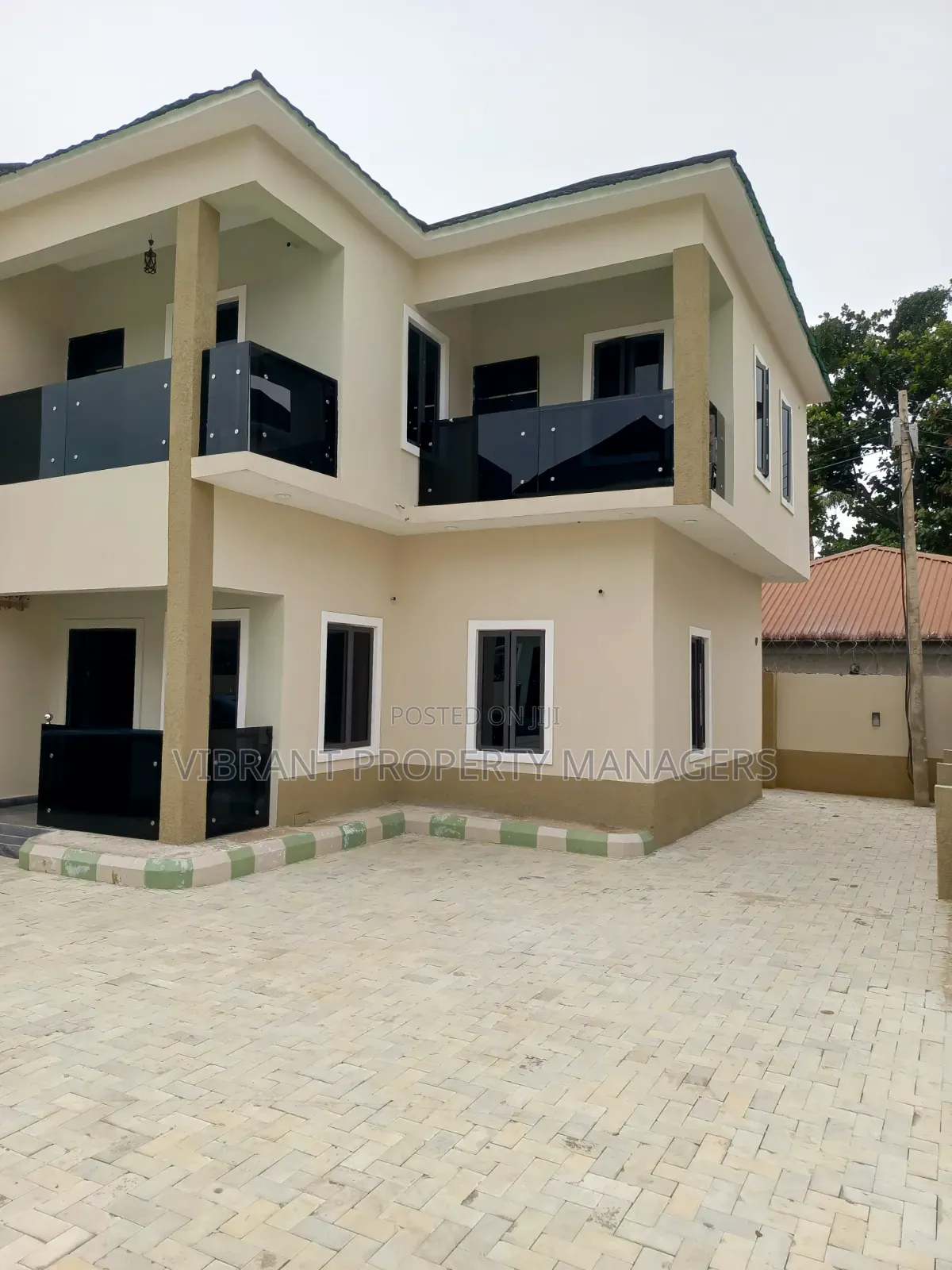 4bdrm Duplex in Gwari Avenue, Kaduna / Kaduna State for rent