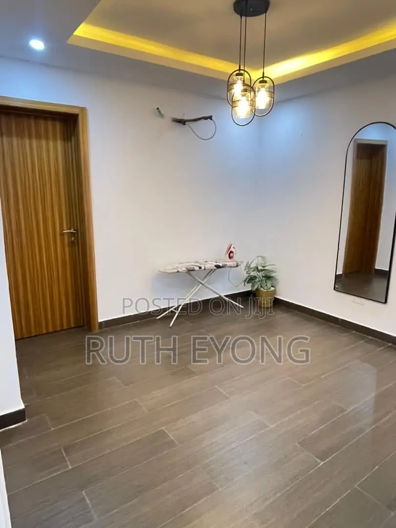 Furnished 2bdrm Maisonette in New Road Befor, Lekki Phase 2 for rent