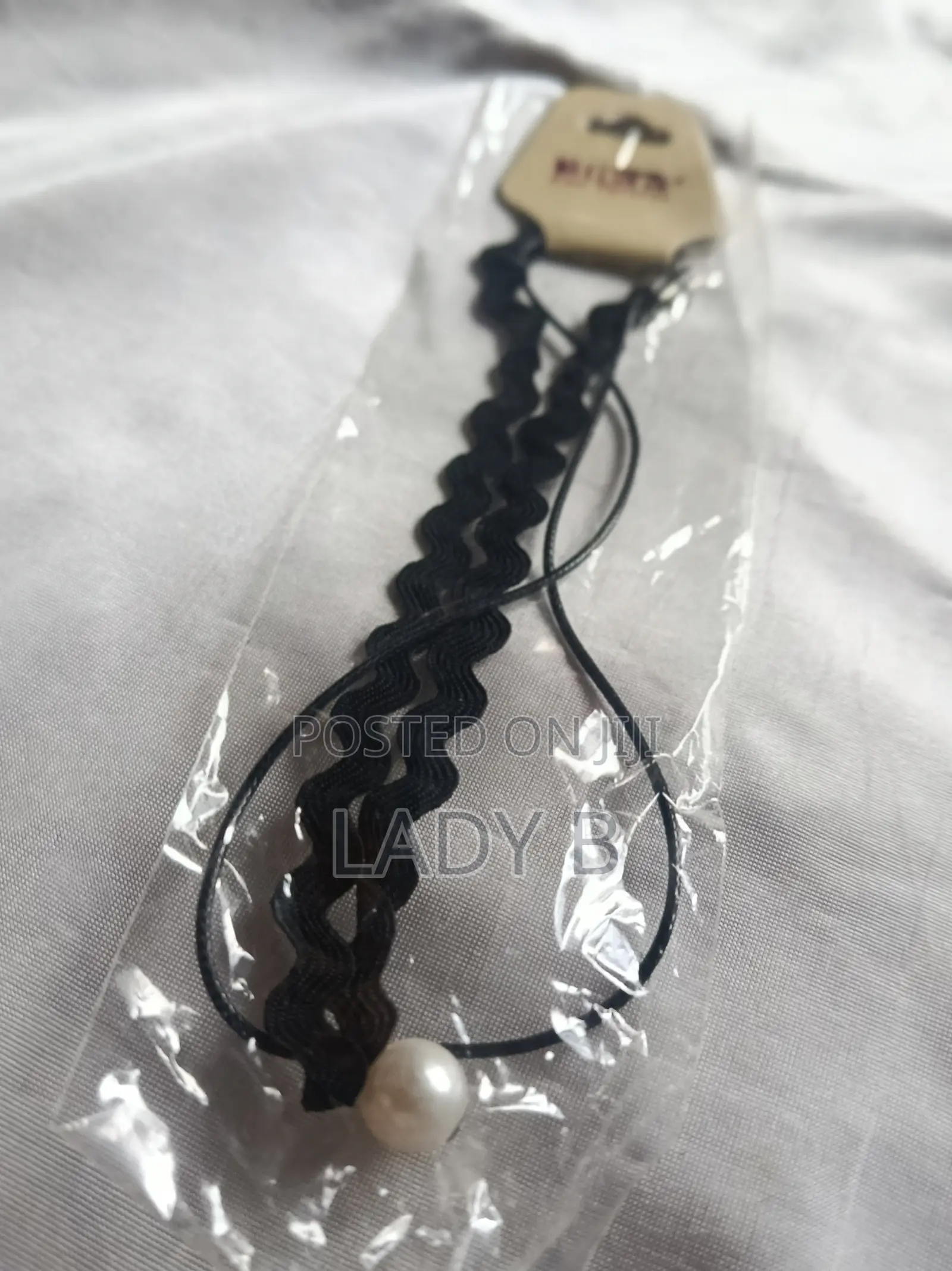 Trendy Double Layered(wavy and Straight)Choker With White Pearl Center