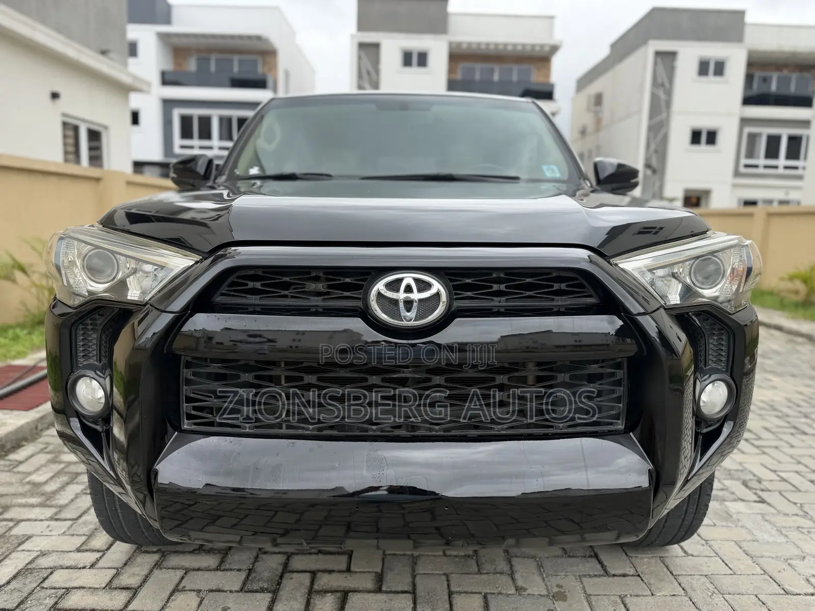 Toyota 4-Runner 2018 Black