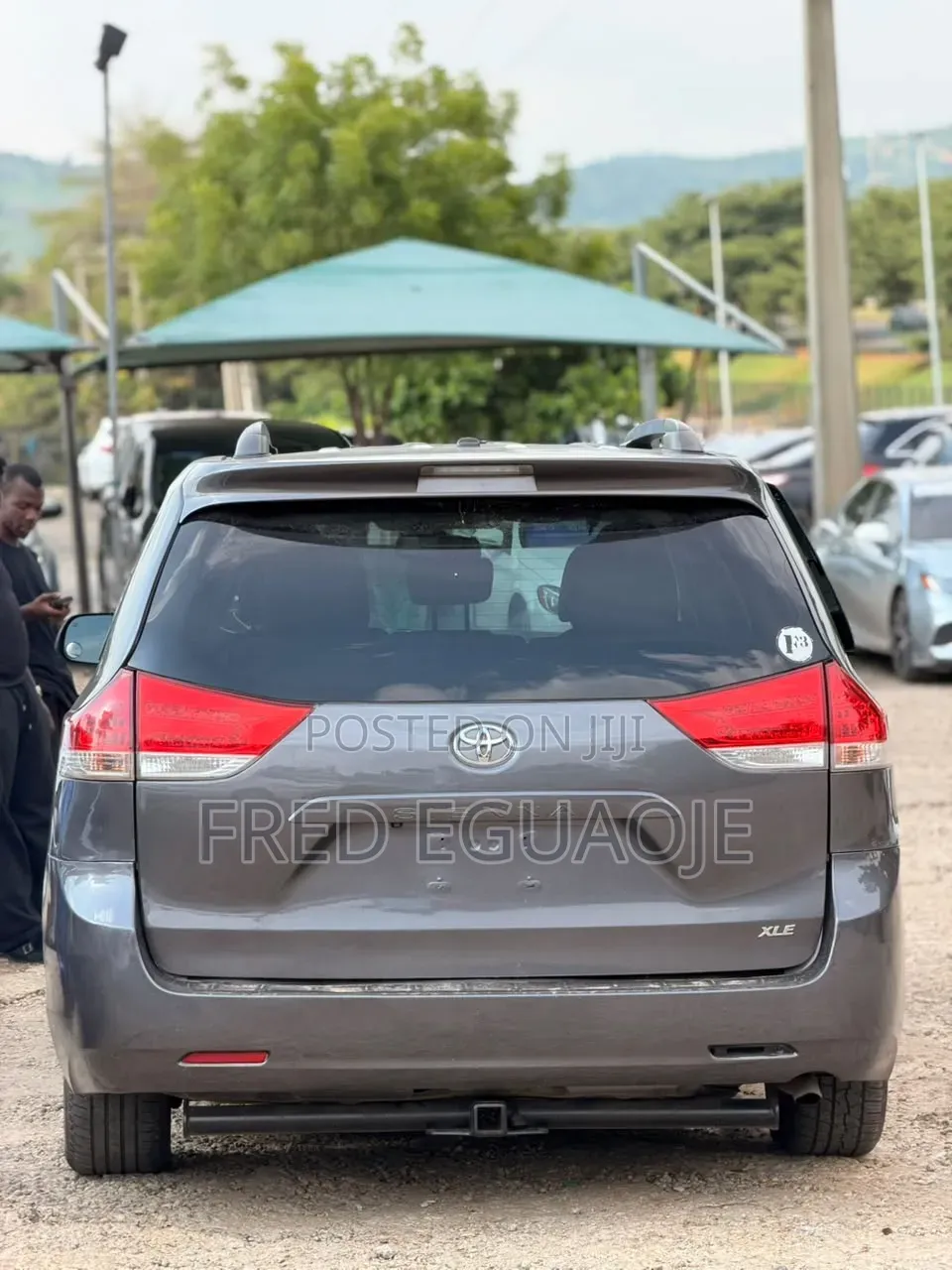 Toyota Sienna XLE 8 Passenger 2011 Gray