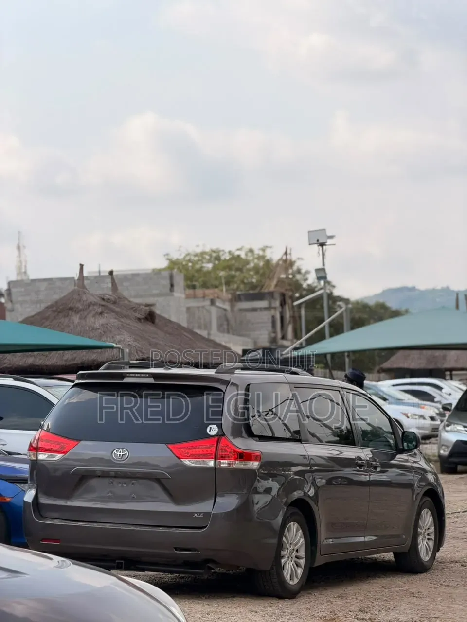 Toyota Sienna XLE 8 Passenger 2011 Gray