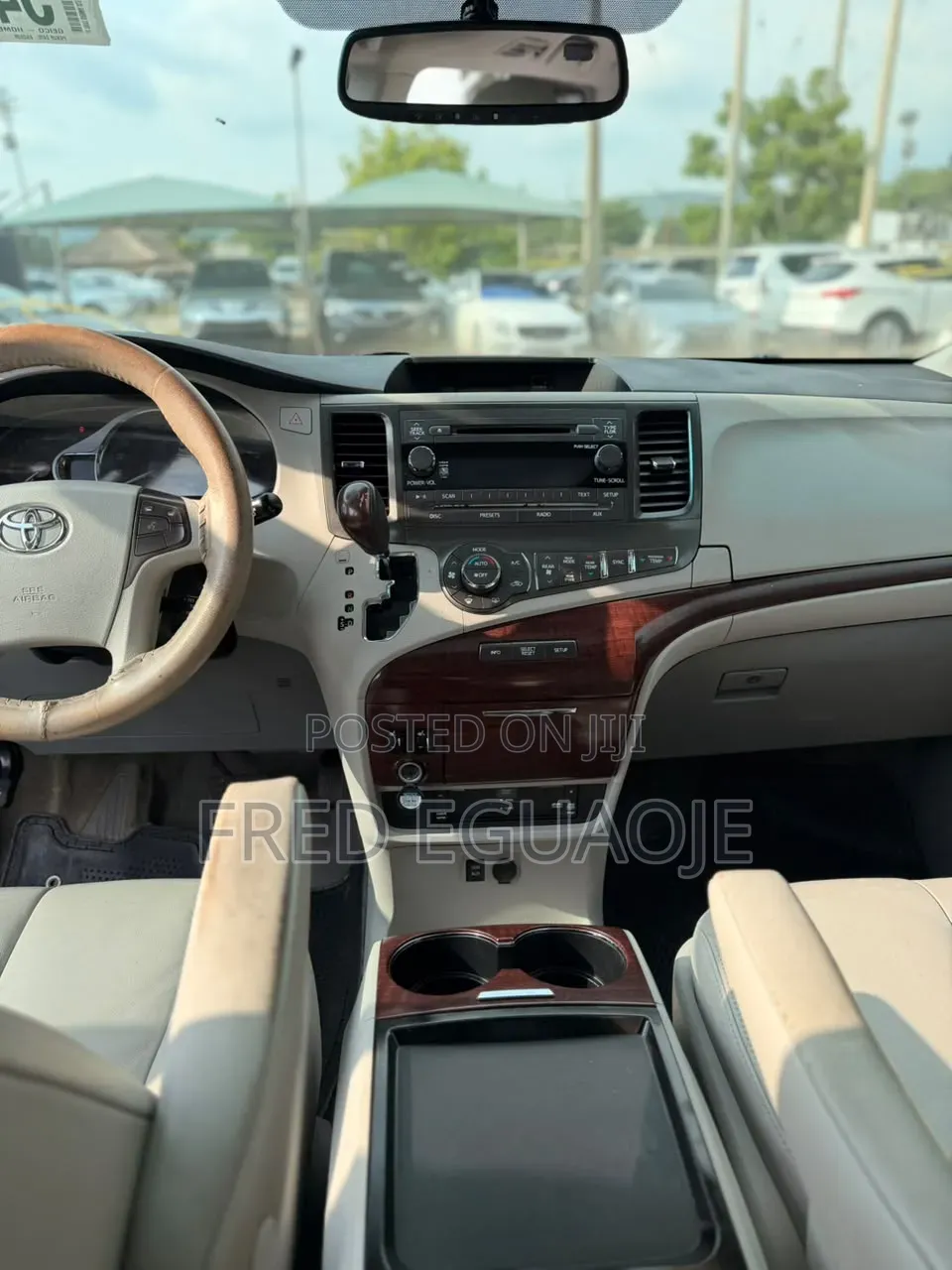 Toyota Sienna XLE 8 Passenger 2011 Gray