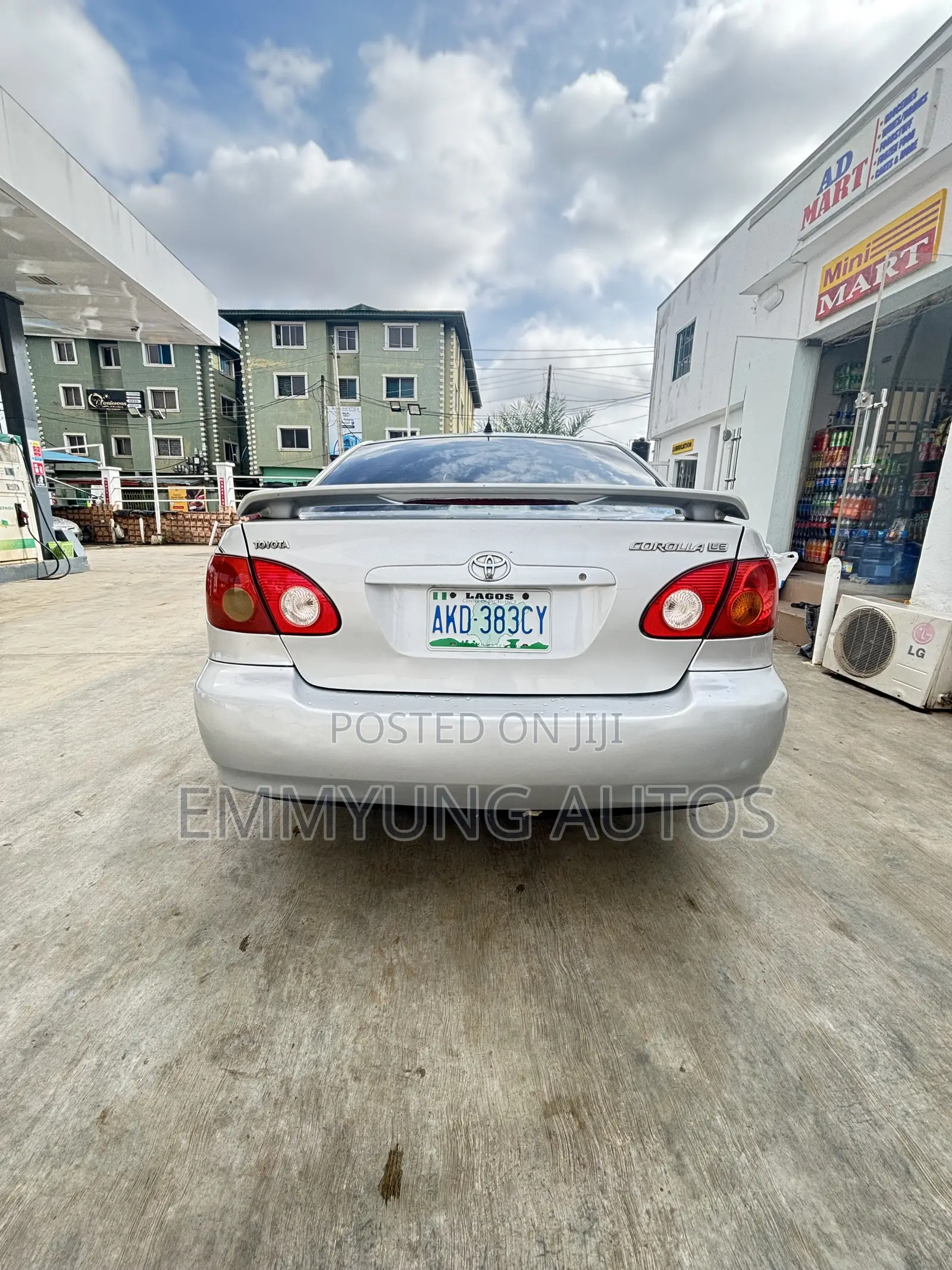 Toyota Corolla LE 2005 Silver