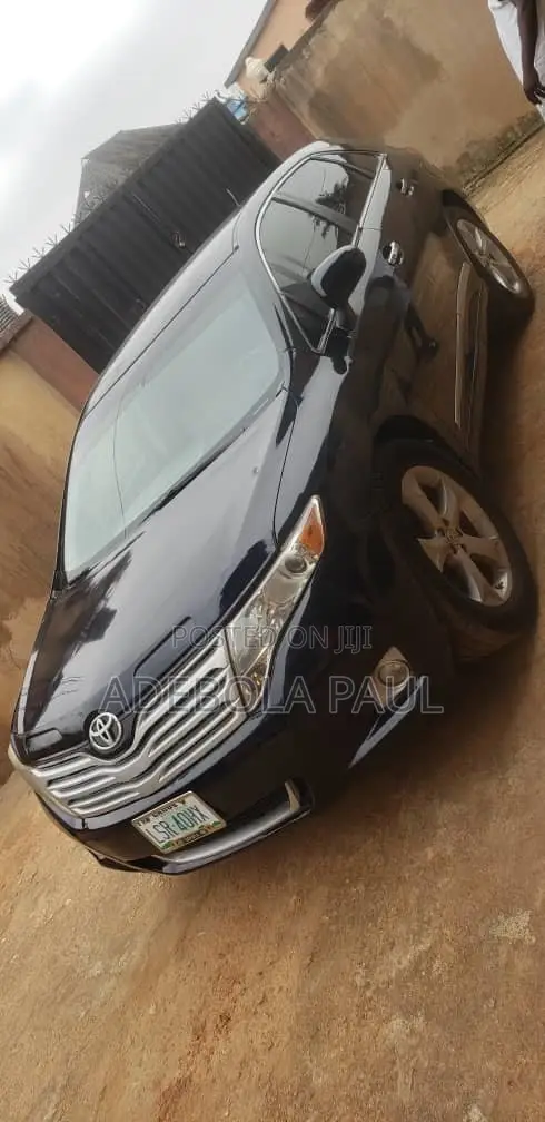 Toyota Venza 2010 Black