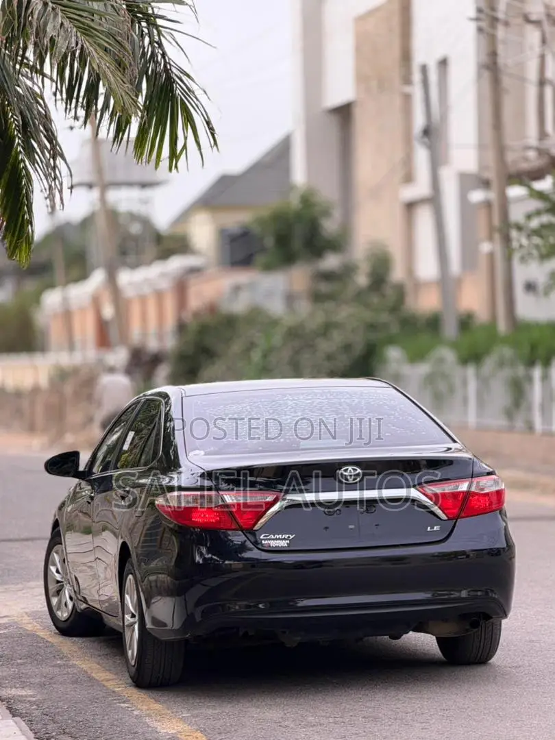 Toyota Camry LE 4dr Sedan (2.5L 4cyl 6A) 2016 Black