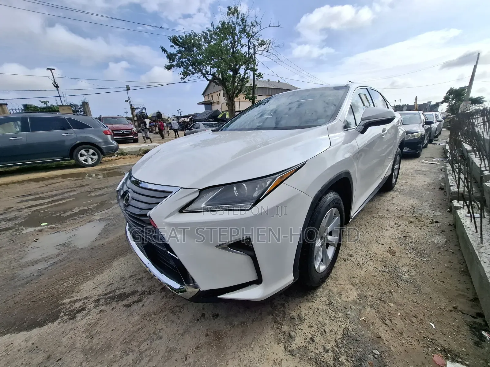 Lexus RX 350 FWD 2017 White