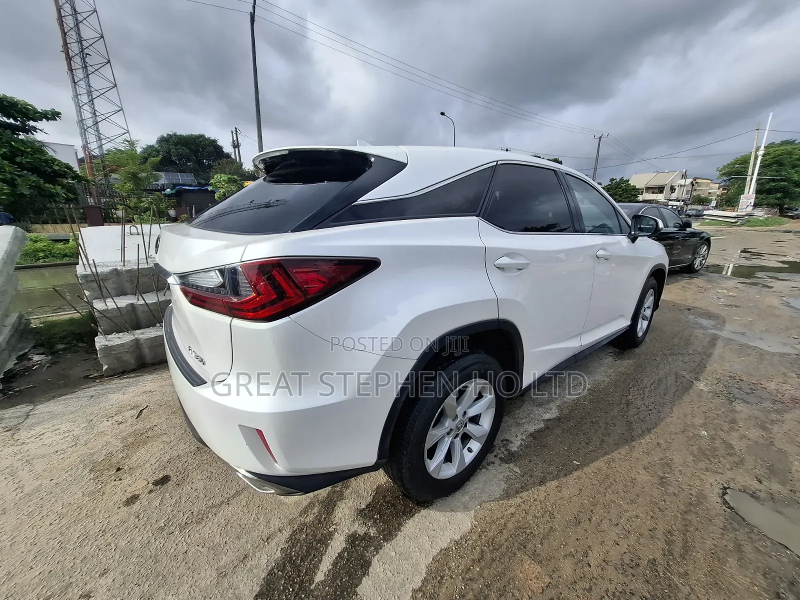 Lexus RX 350 FWD 2017 White