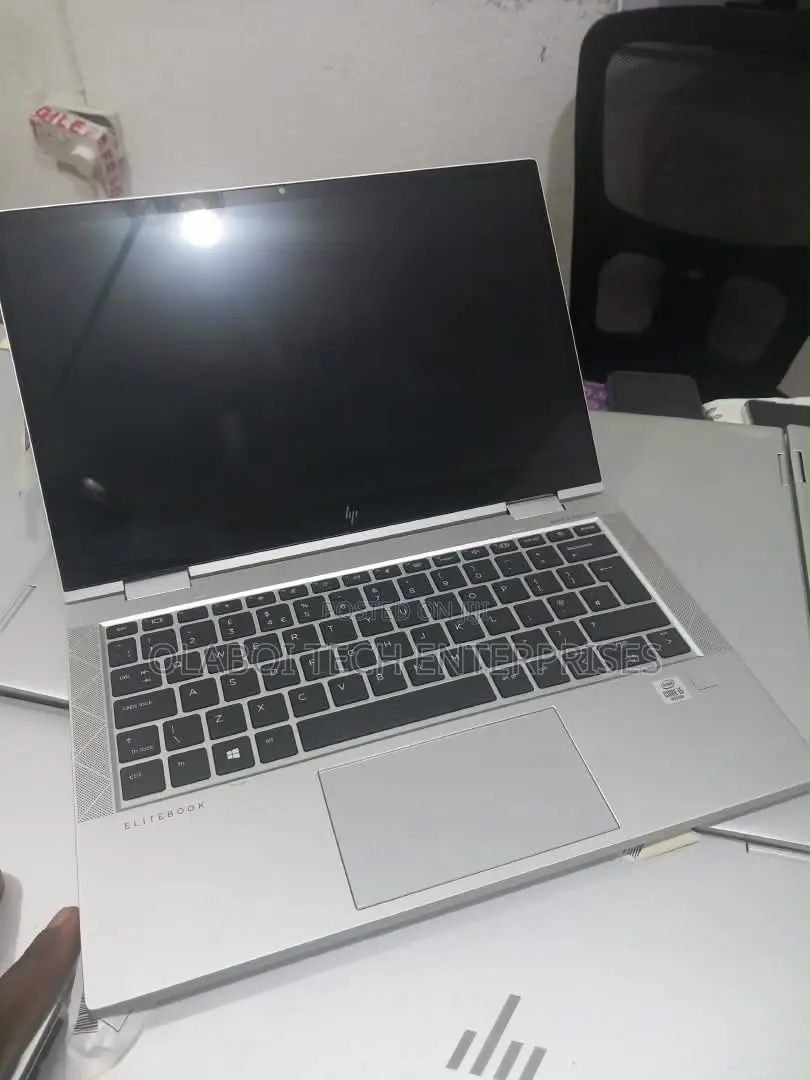 Laptop HP EliteBook 830 G7 8GB Intel Core i5 SSD 256GB