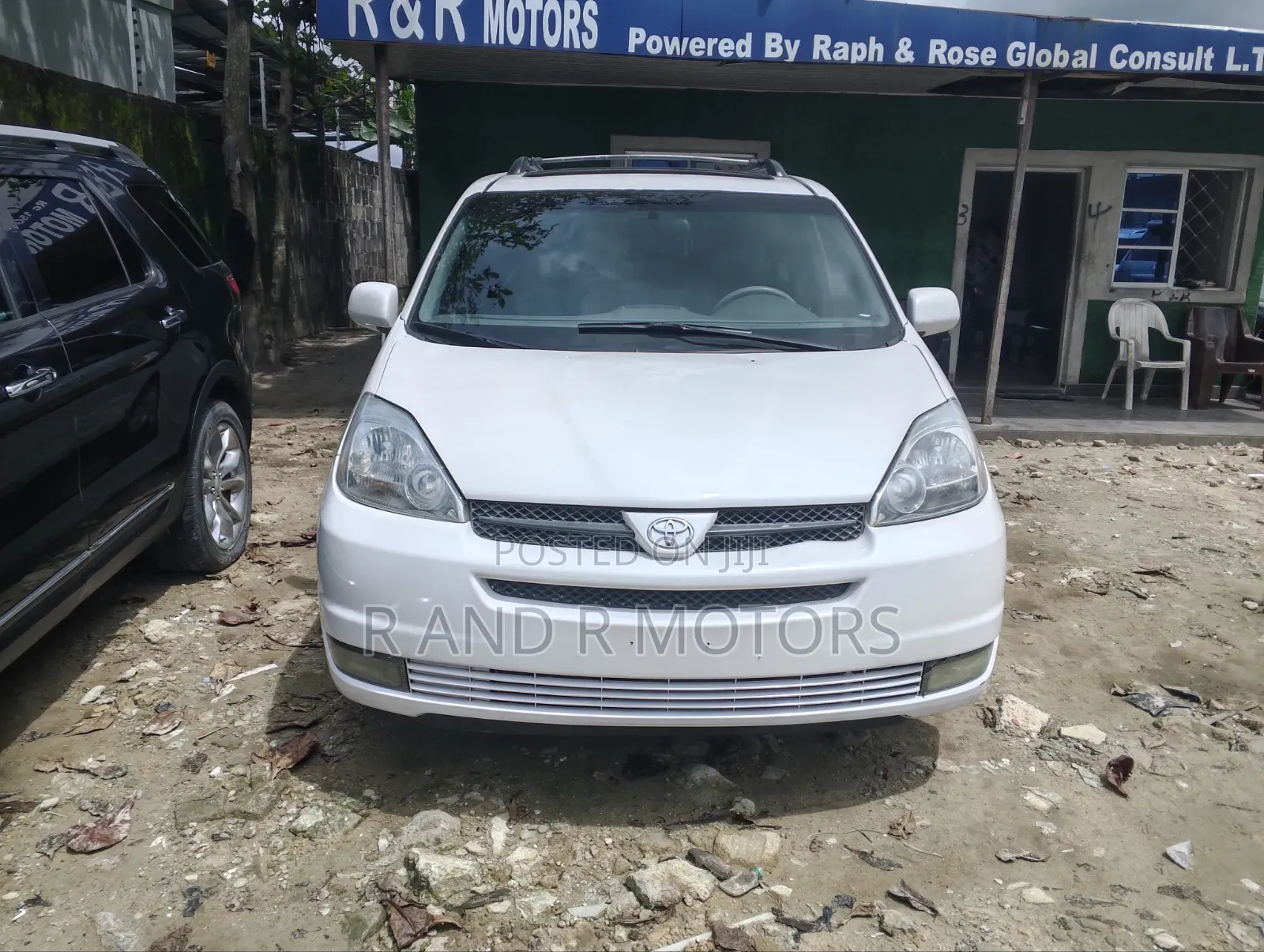 Toyota Sienna 2005 White