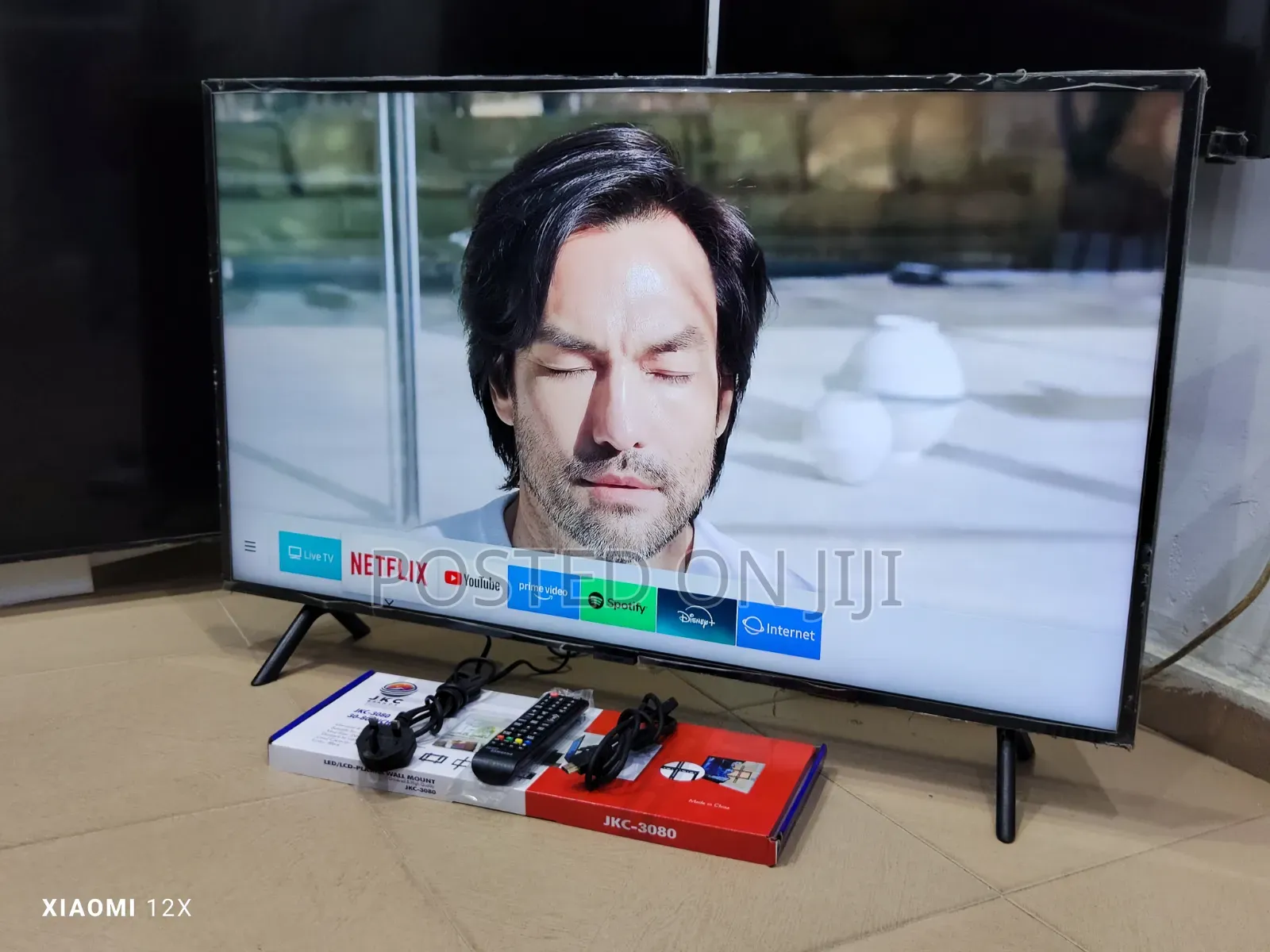 Samsung 43" Inches Crystal Clear Premium Uhd HDR 2019model Smart TV