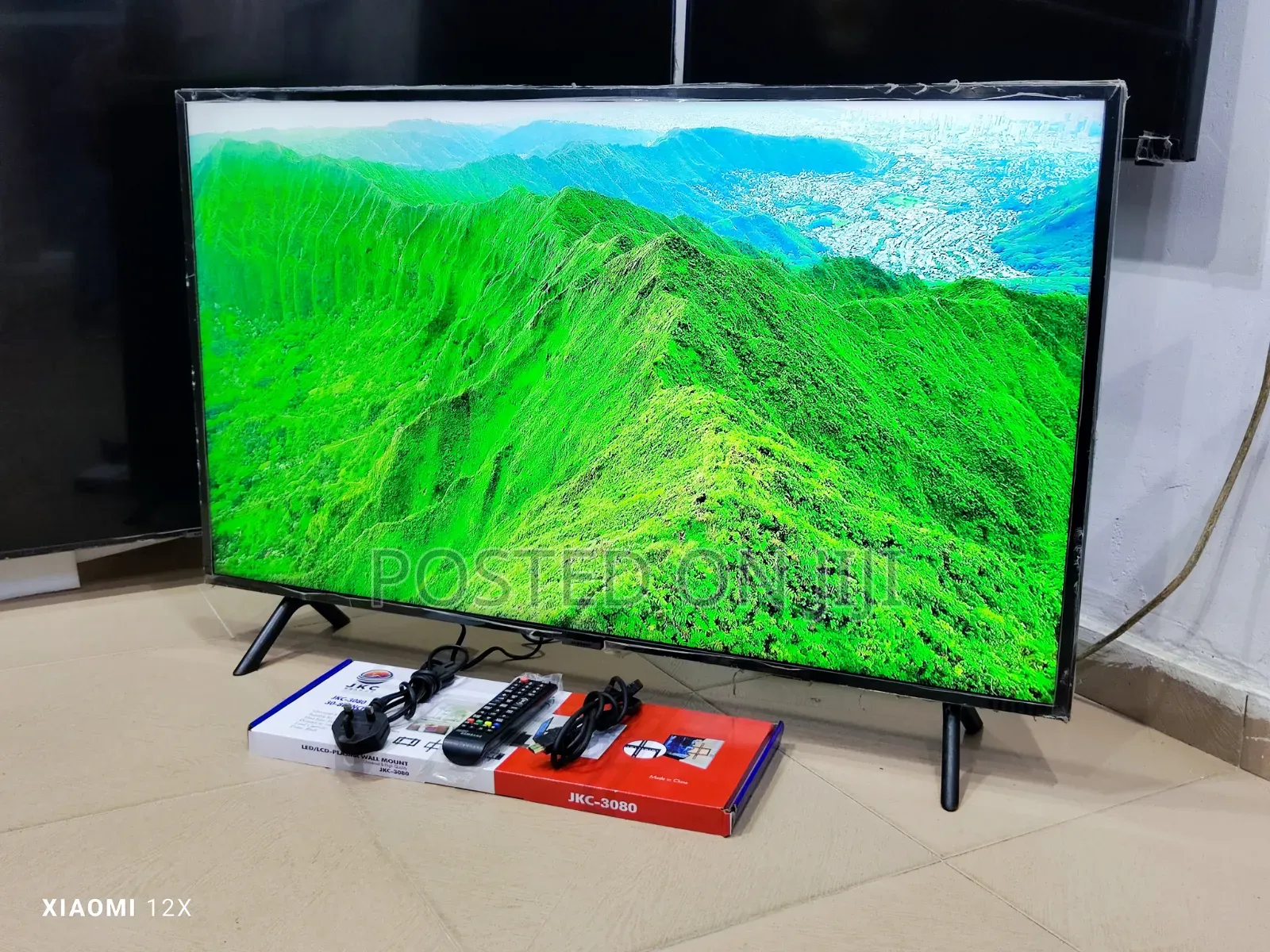 Samsung 43" Inches Crystal Clear Premium Uhd HDR 2019model Smart TV