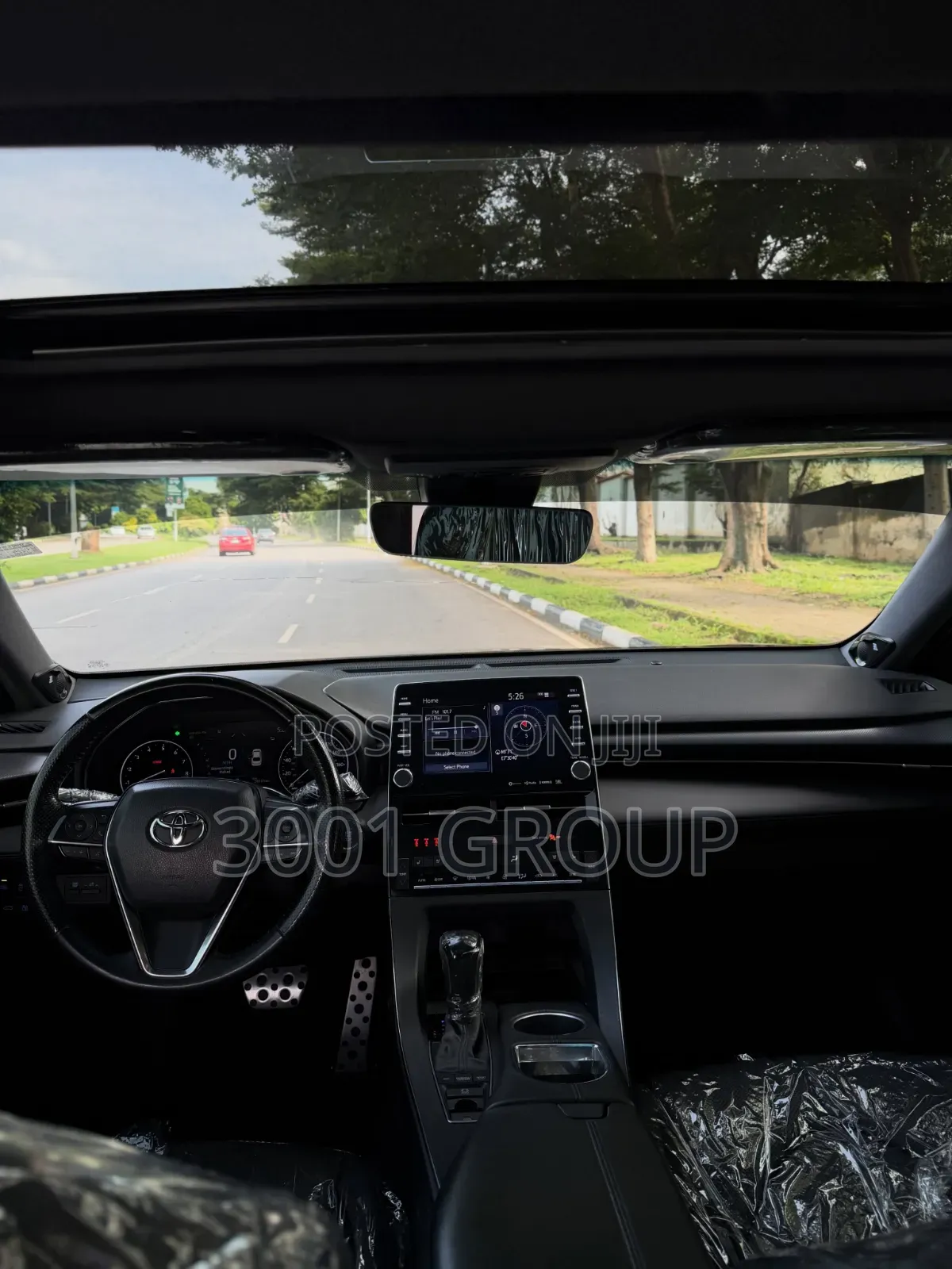 Toyota Avalon 2022 Black