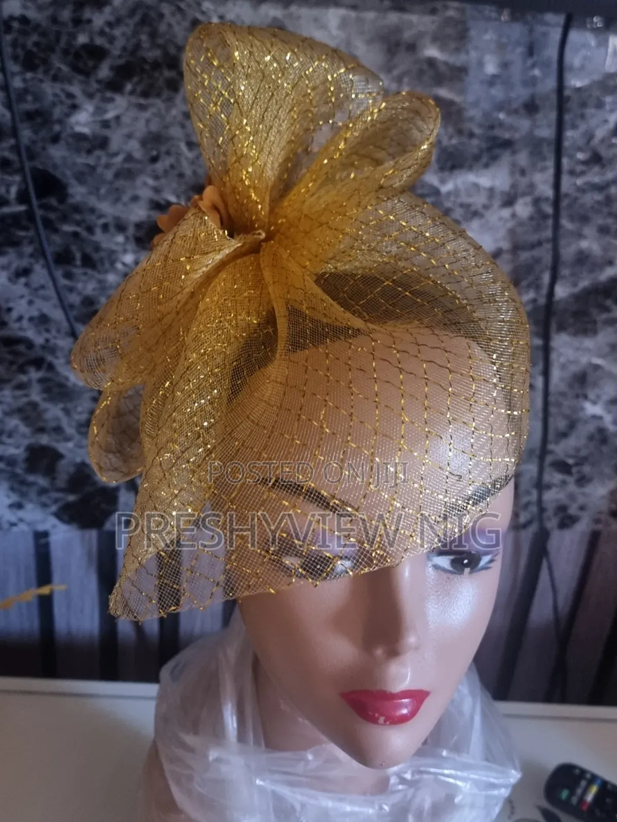 Golden Fascinator 1