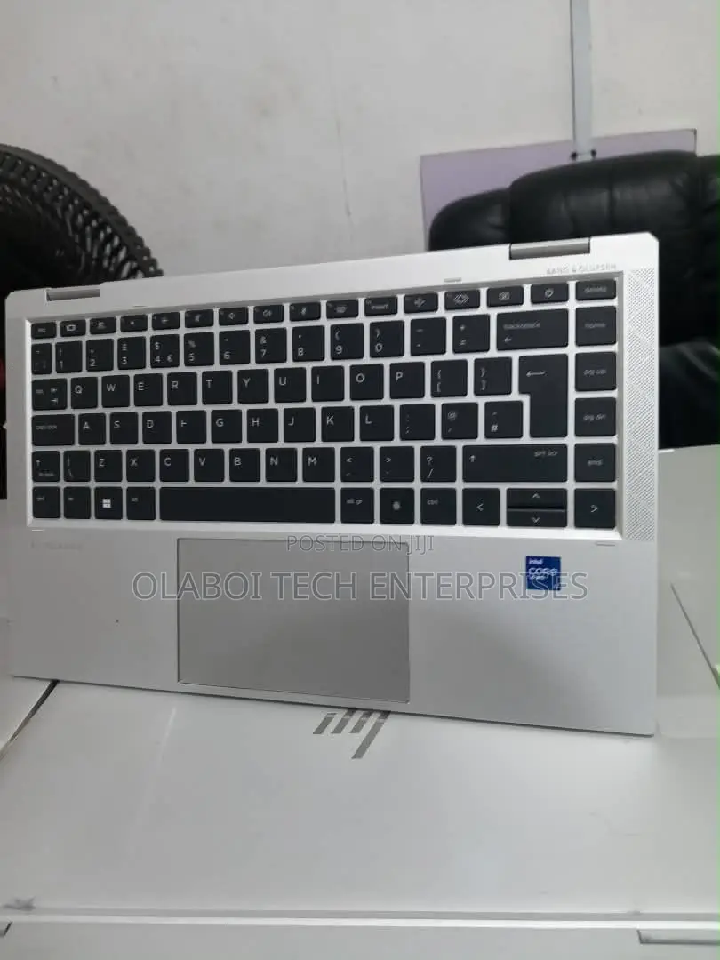 Laptop HP EliteBook 1040 G8 32GB Intel Core i7 SSD 256GB
