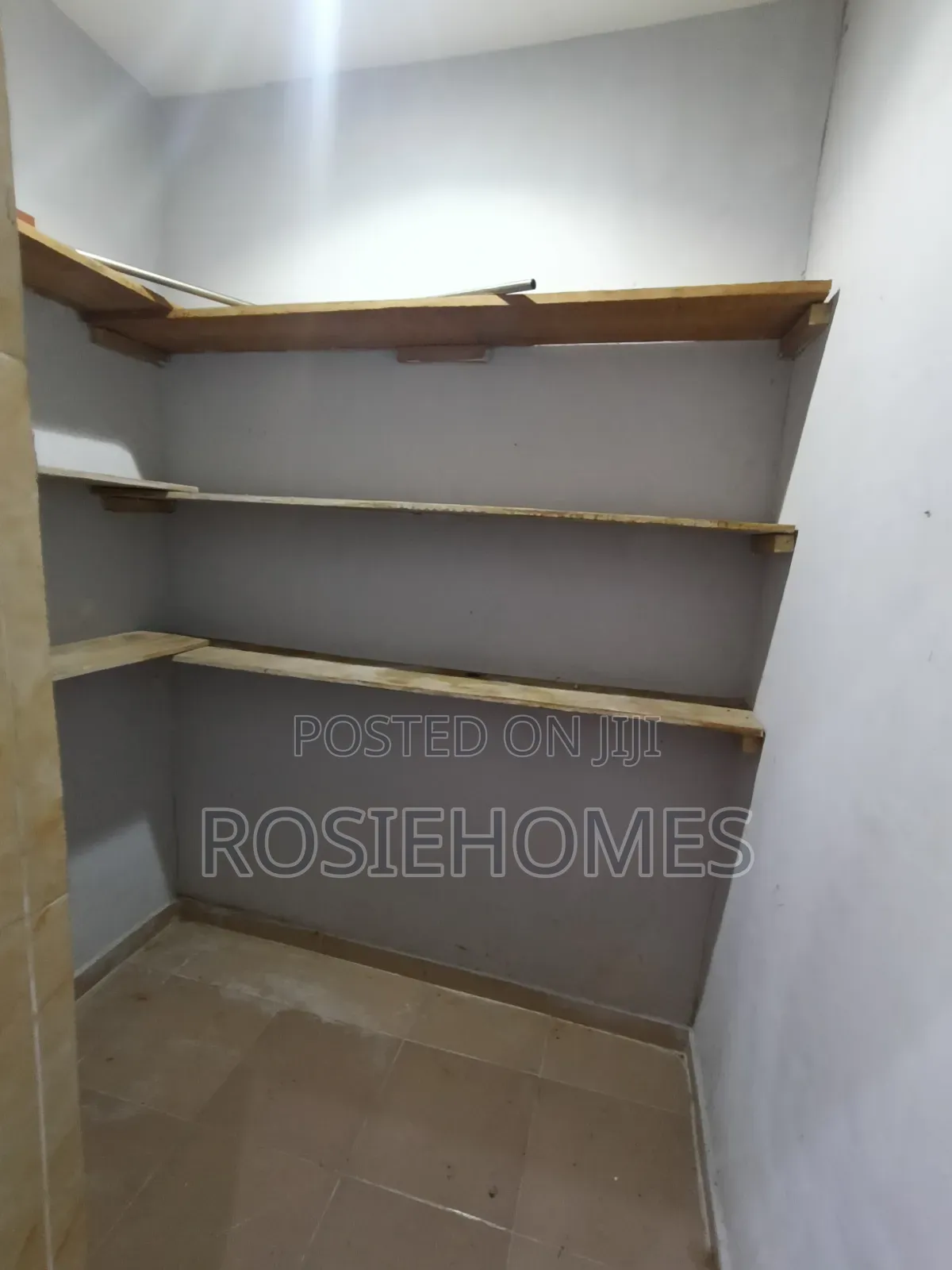 4bdrm Duplex in Sangotedo for rent