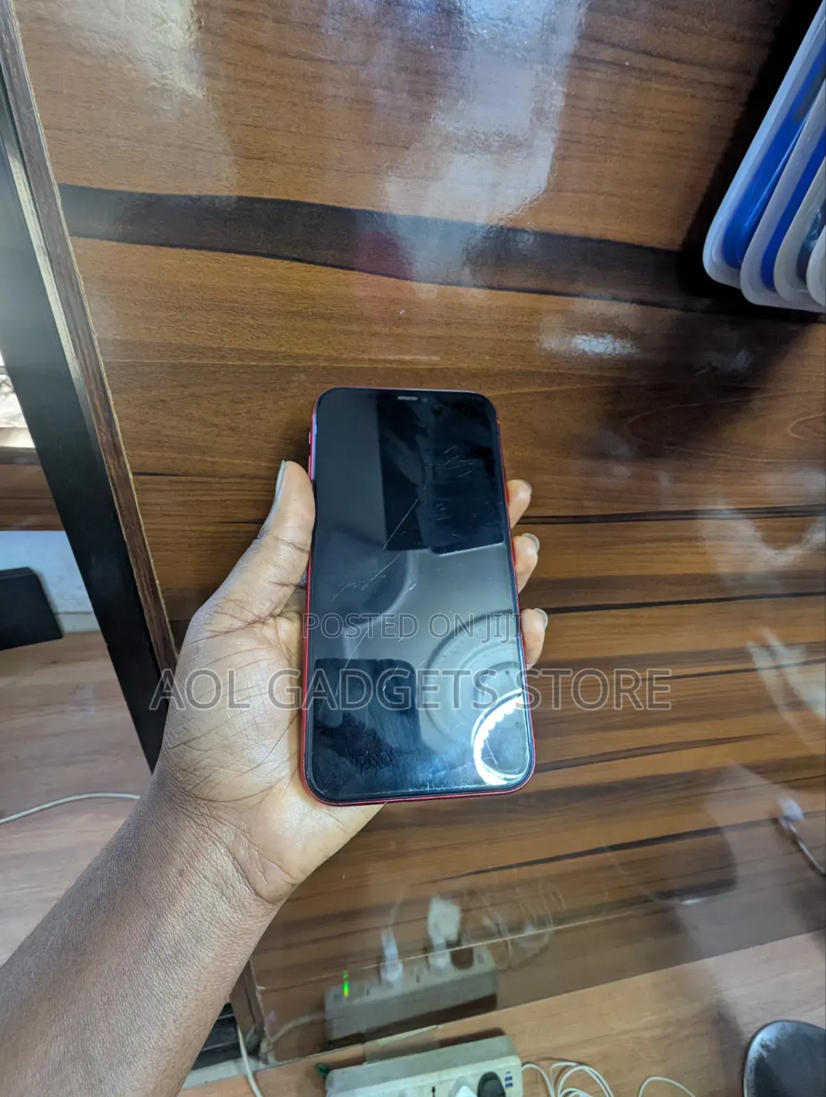 Apple iPhone 11 64 GB Red