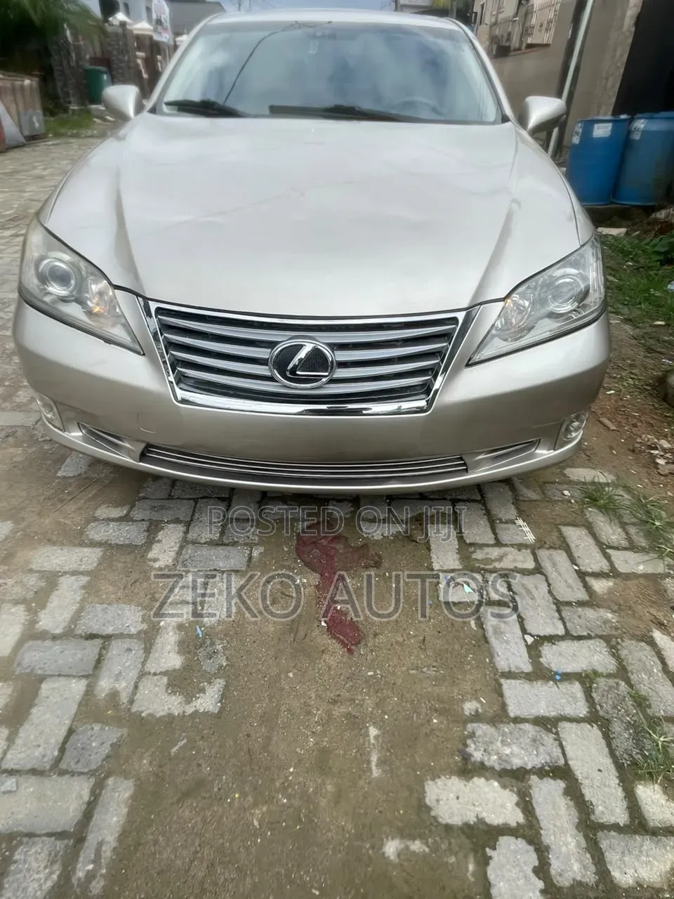 Lexus ES 350 2010 Gold