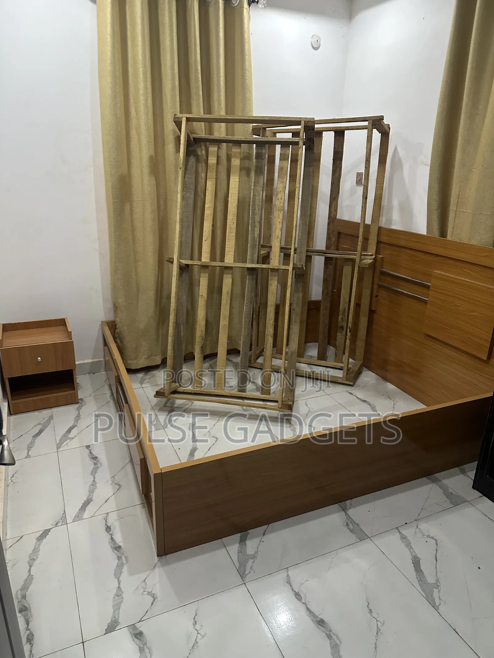 6x6 Bed Frame – Strong Durable Bedroom Bed Frame