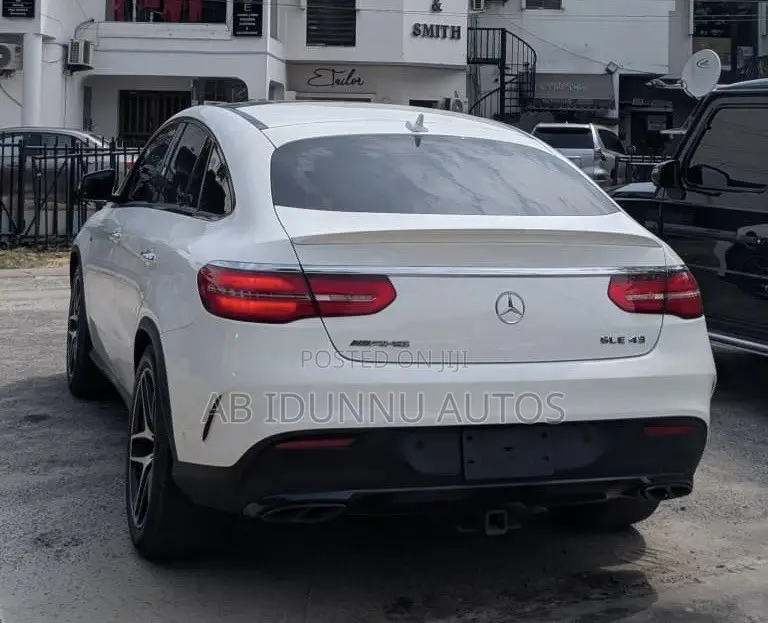 Mercedes-Benz GLE-Class AMG GLE 43 4MATIC 2019 White