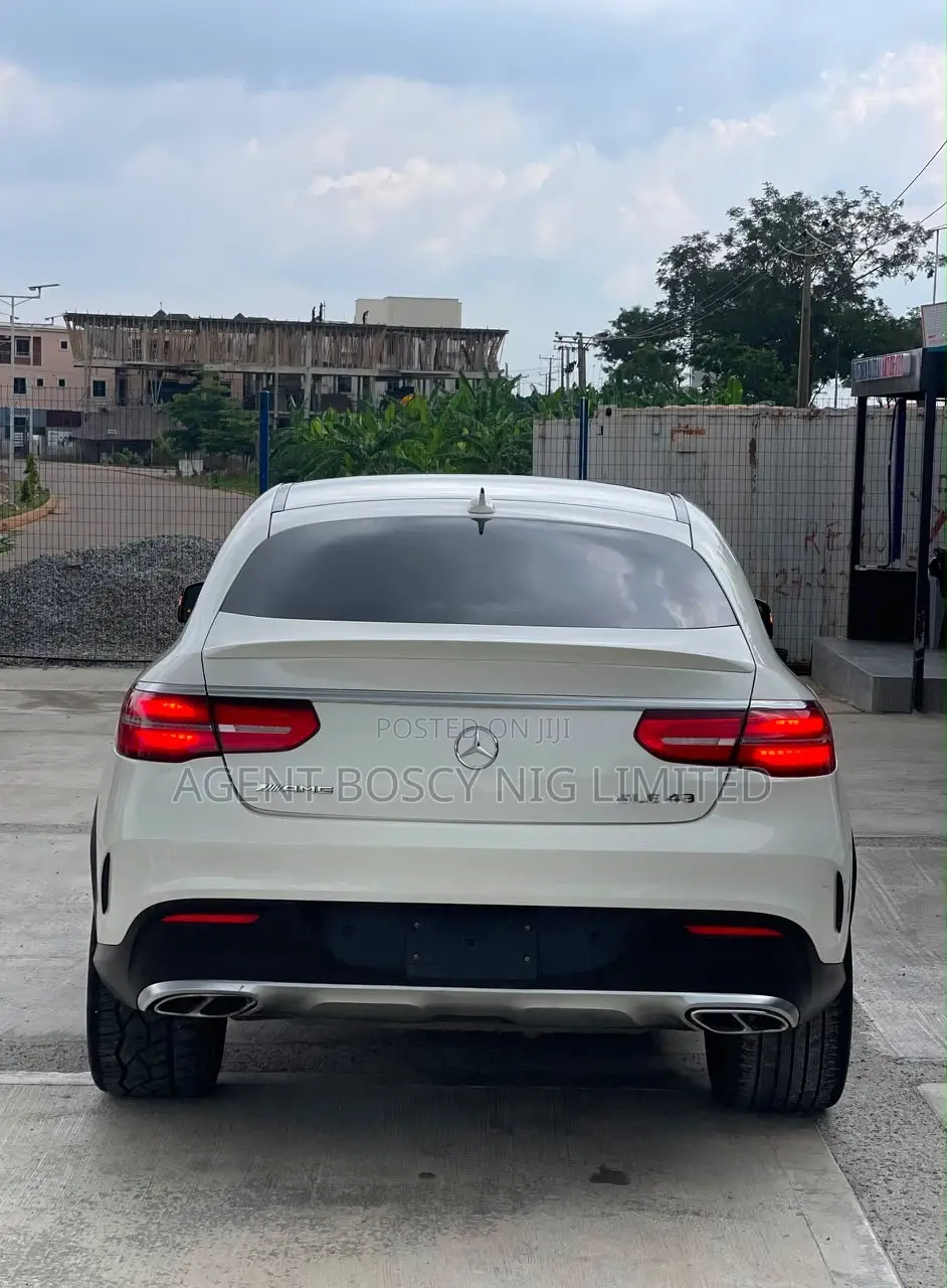 Mercedes-Benz GLE-Class AMG GLE 43 4MATIC 2017 White