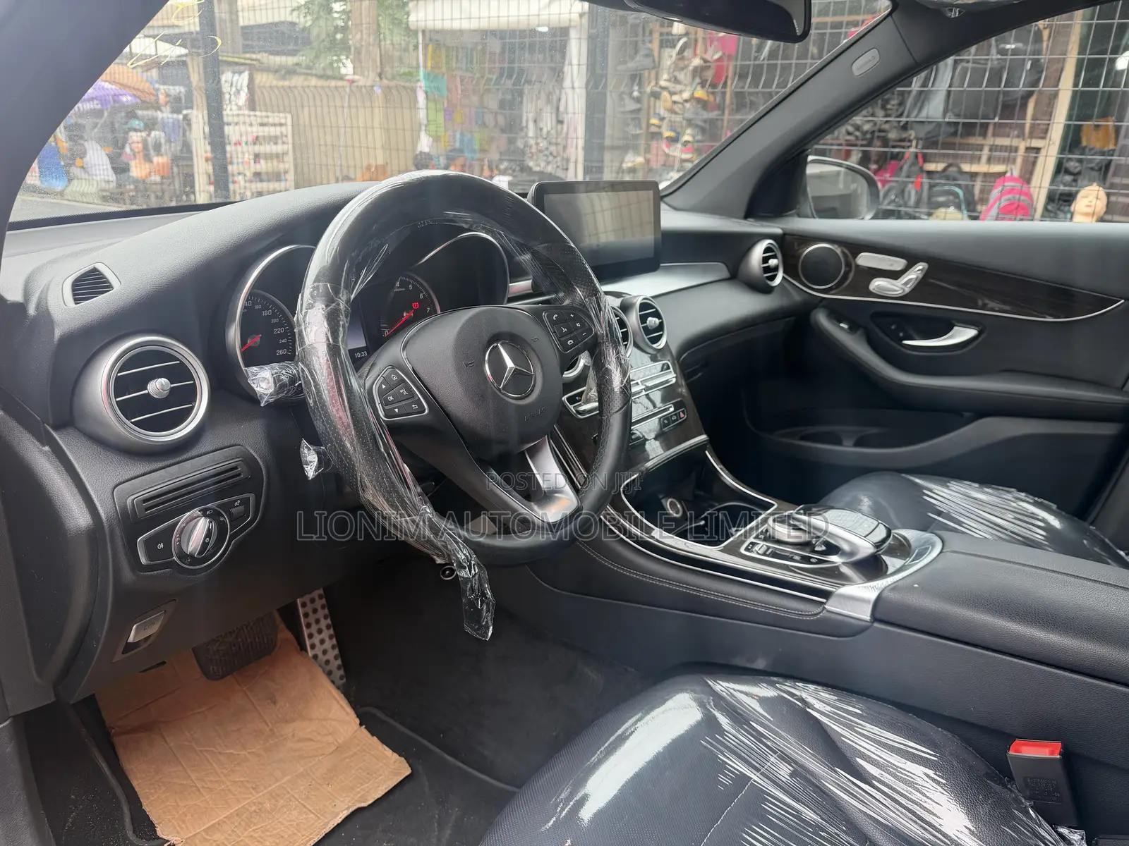 Mercedes-Benz GLC-Class 2017 Gray