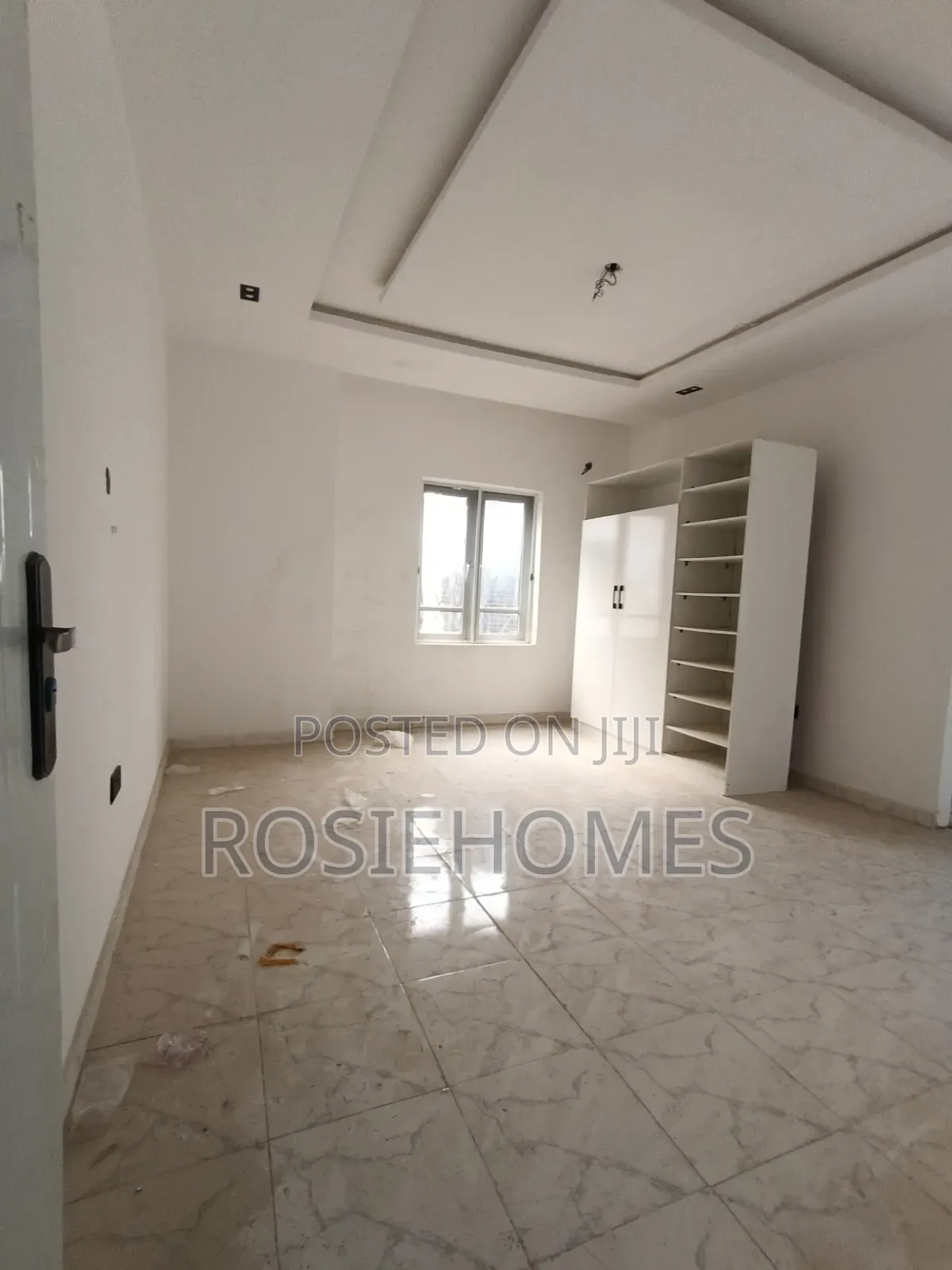 2bdrm Block of Flats in Sangotedo for sale