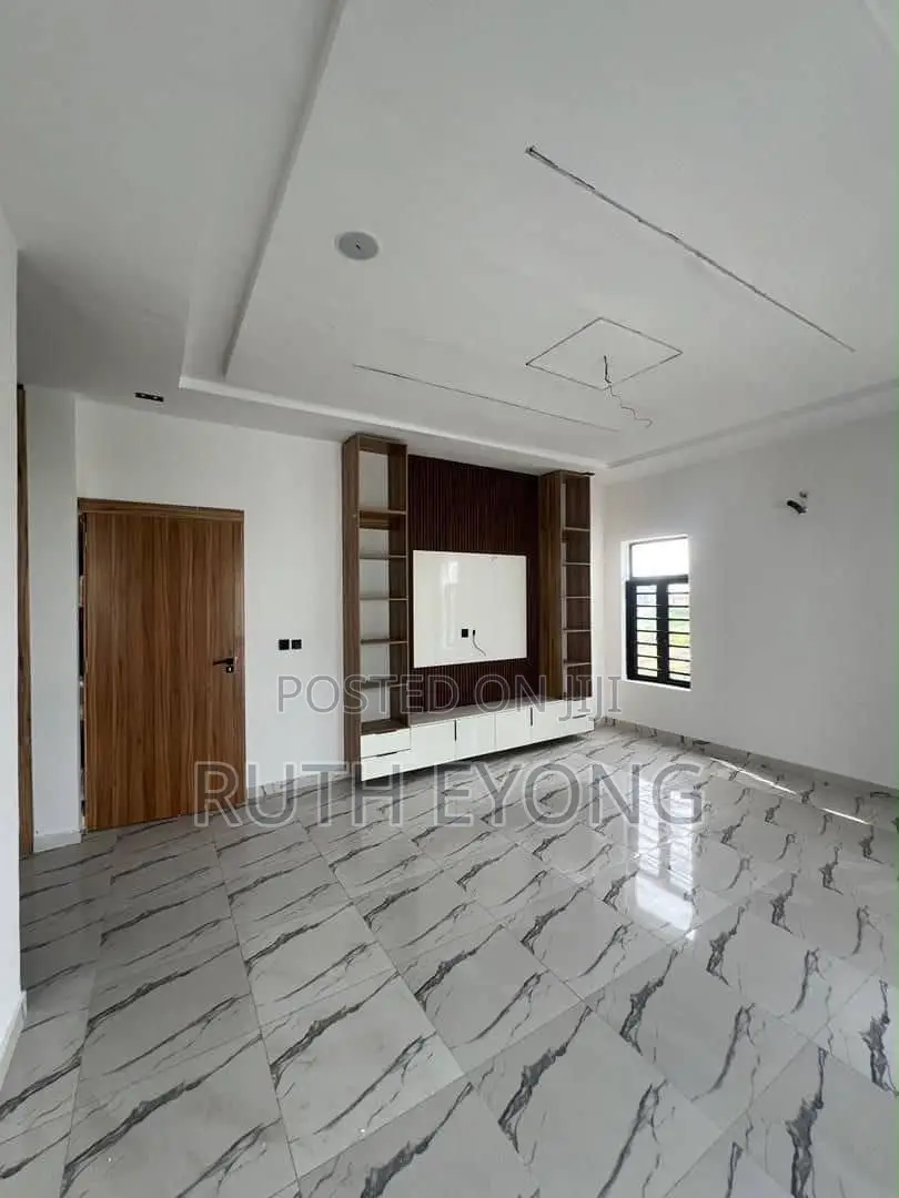 4bdrm House in Sunshine Garden, Sangotedo for sale