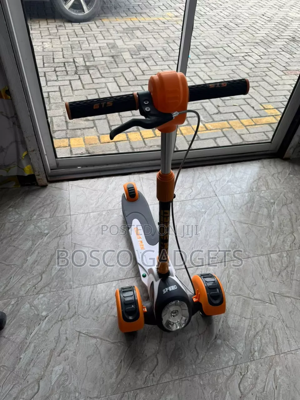 3-Wheel Kids Electric Scooter With Front Light(free Gift)