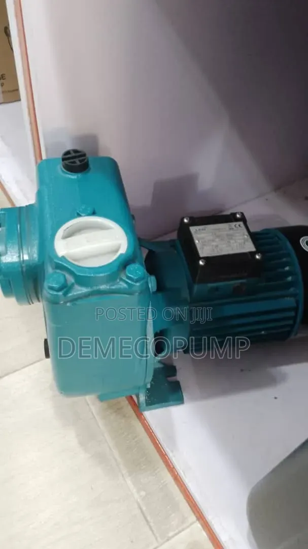 Leo Self Priming Pump Machine
