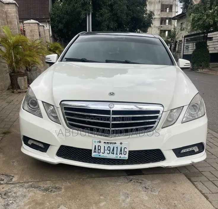 Mercedes-Benz E350 2011 White