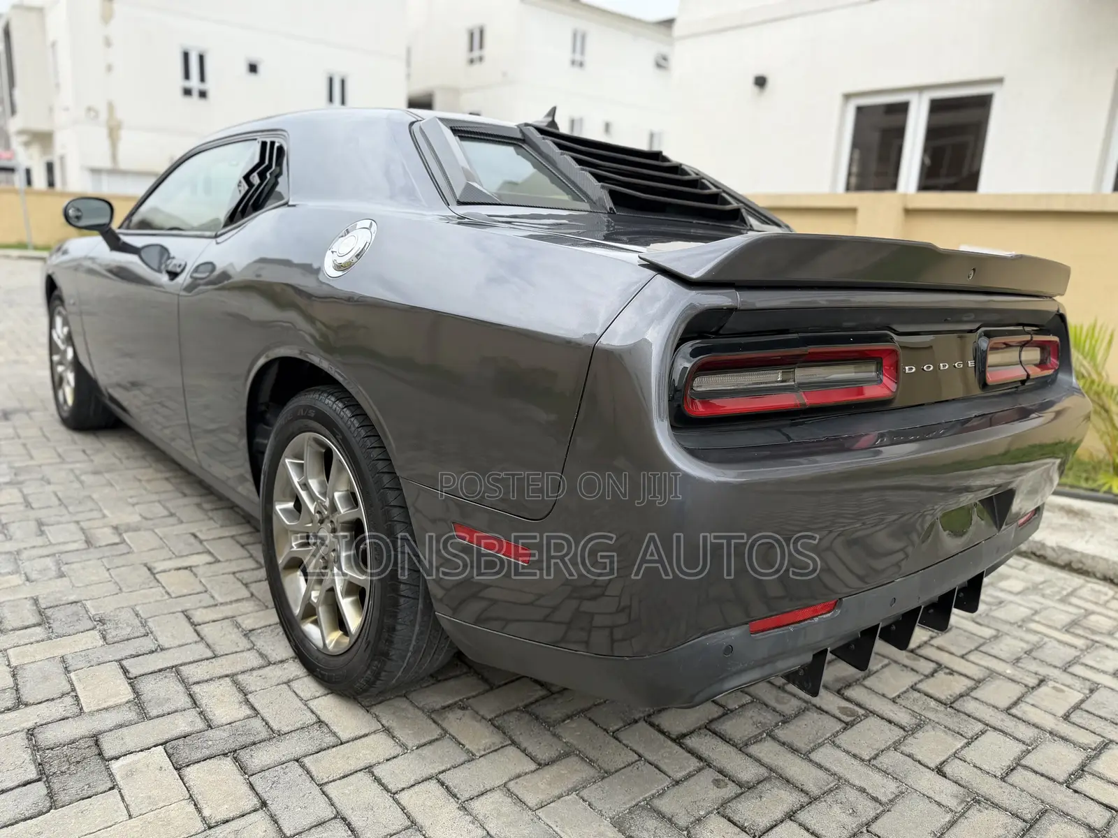Dodge Challenger GT AWD 2017 Gray