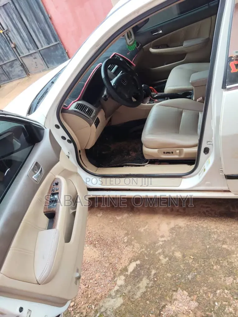 Honda Accord 2.0 Comfort 2008 White