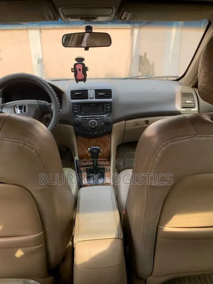 Honda Accord Automatic 2004 Gold