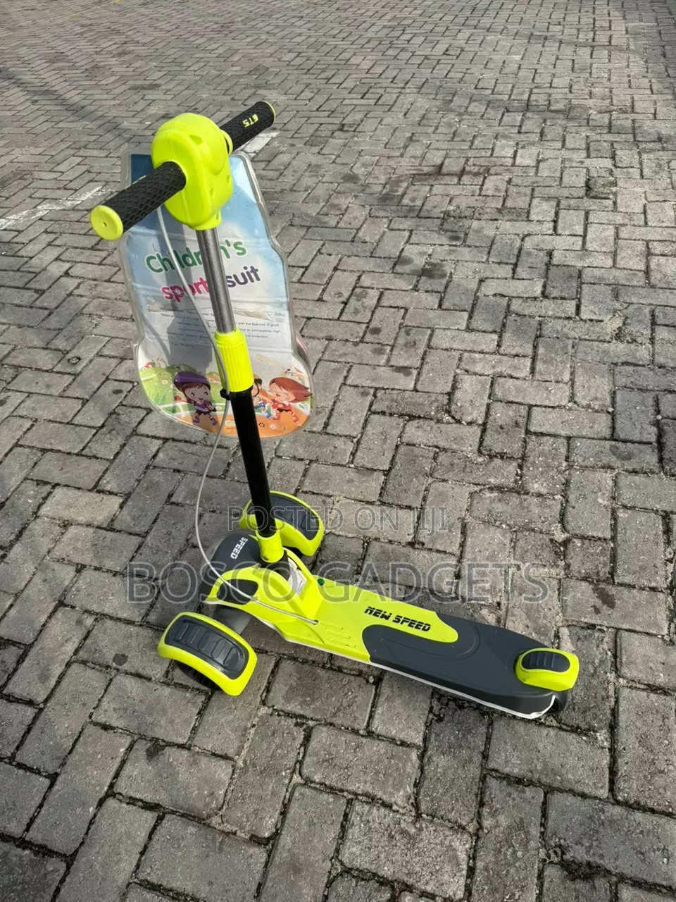 Colorful Kids Scooter – Buy Get FREE Gifts