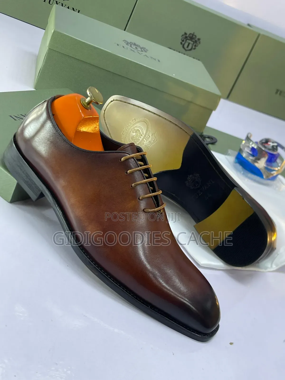 Men's Tuxvani Patina Leather Oxford Dress Shoes
Size 40-46