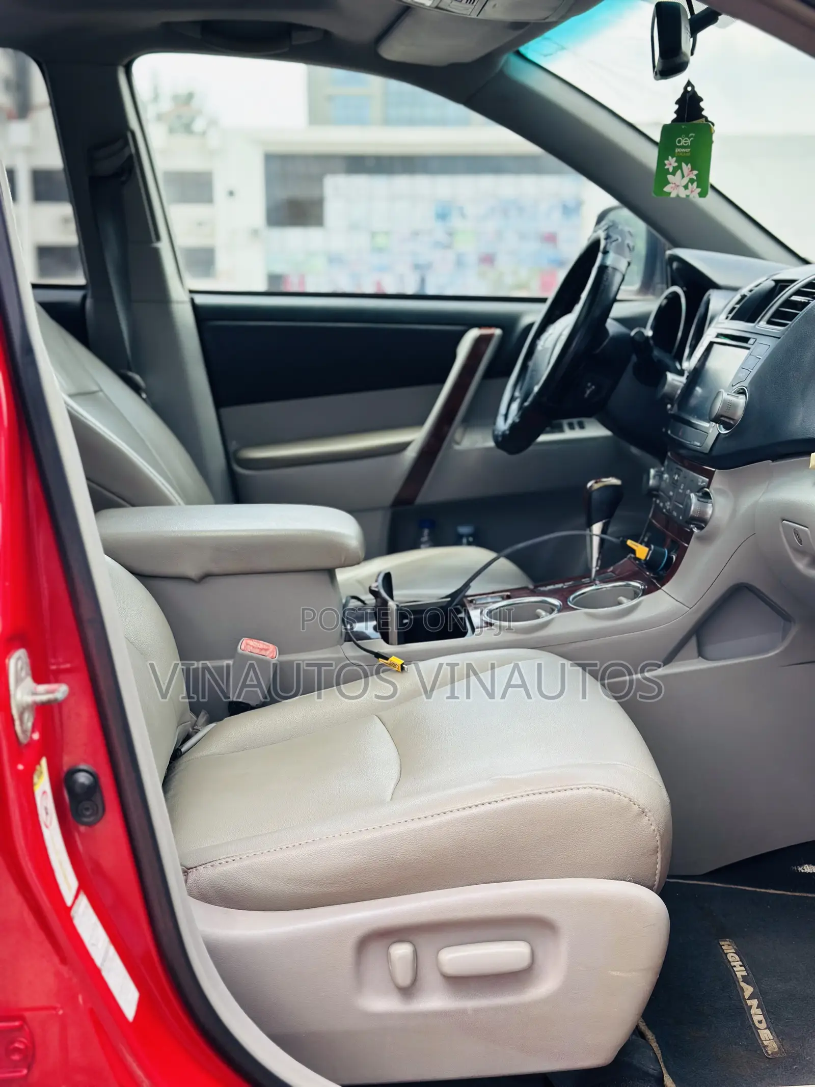 Toyota Highlander 2011 Red
