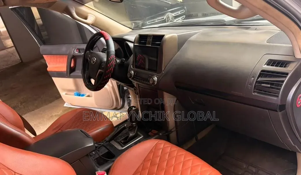 Toyota Land Cruiser Prado 2013 Silver